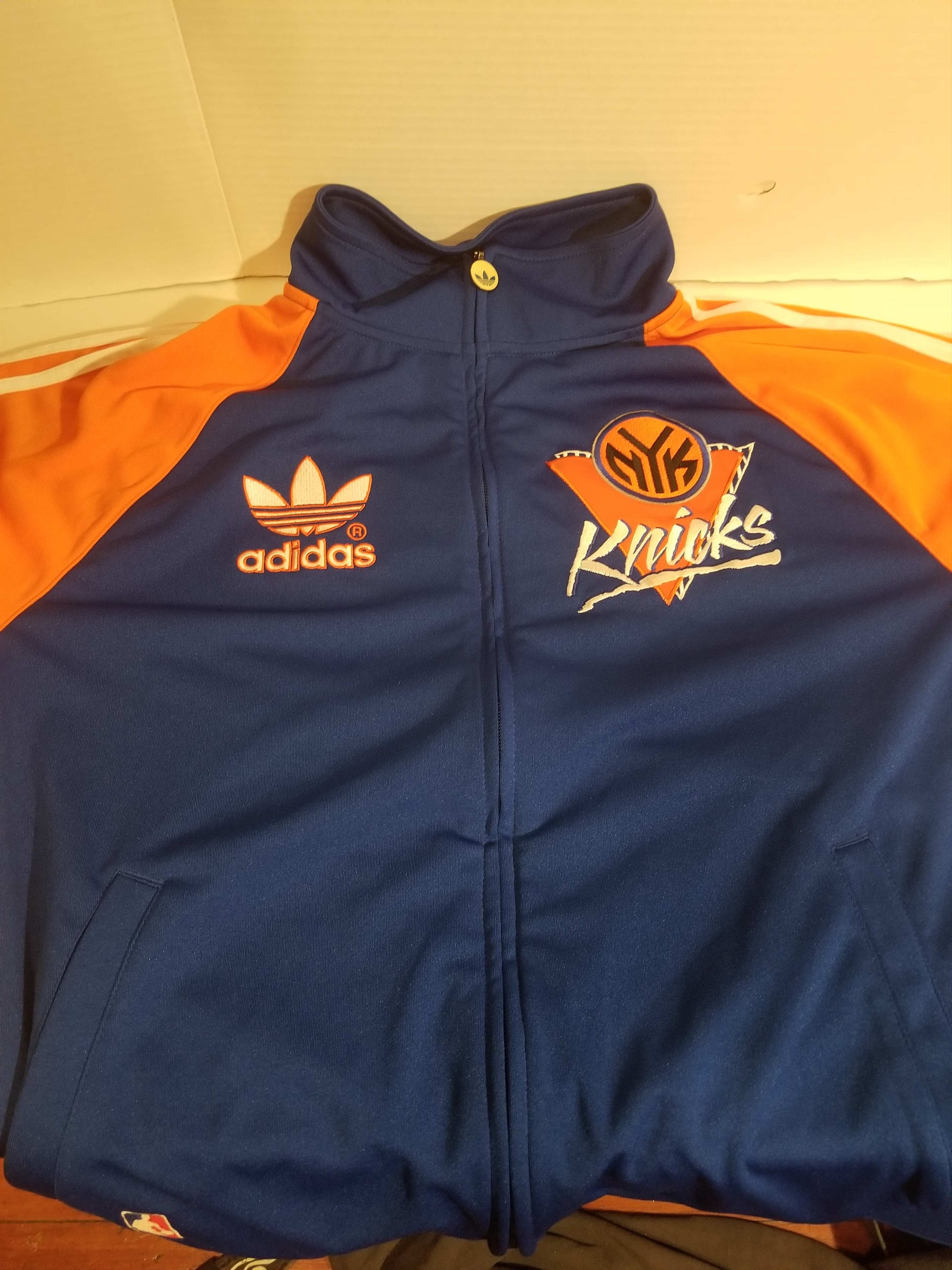 Adidas Adidas New York Knicks NBA Track Jacket Size US L / EU 52-54 / 3 - 1 Preview