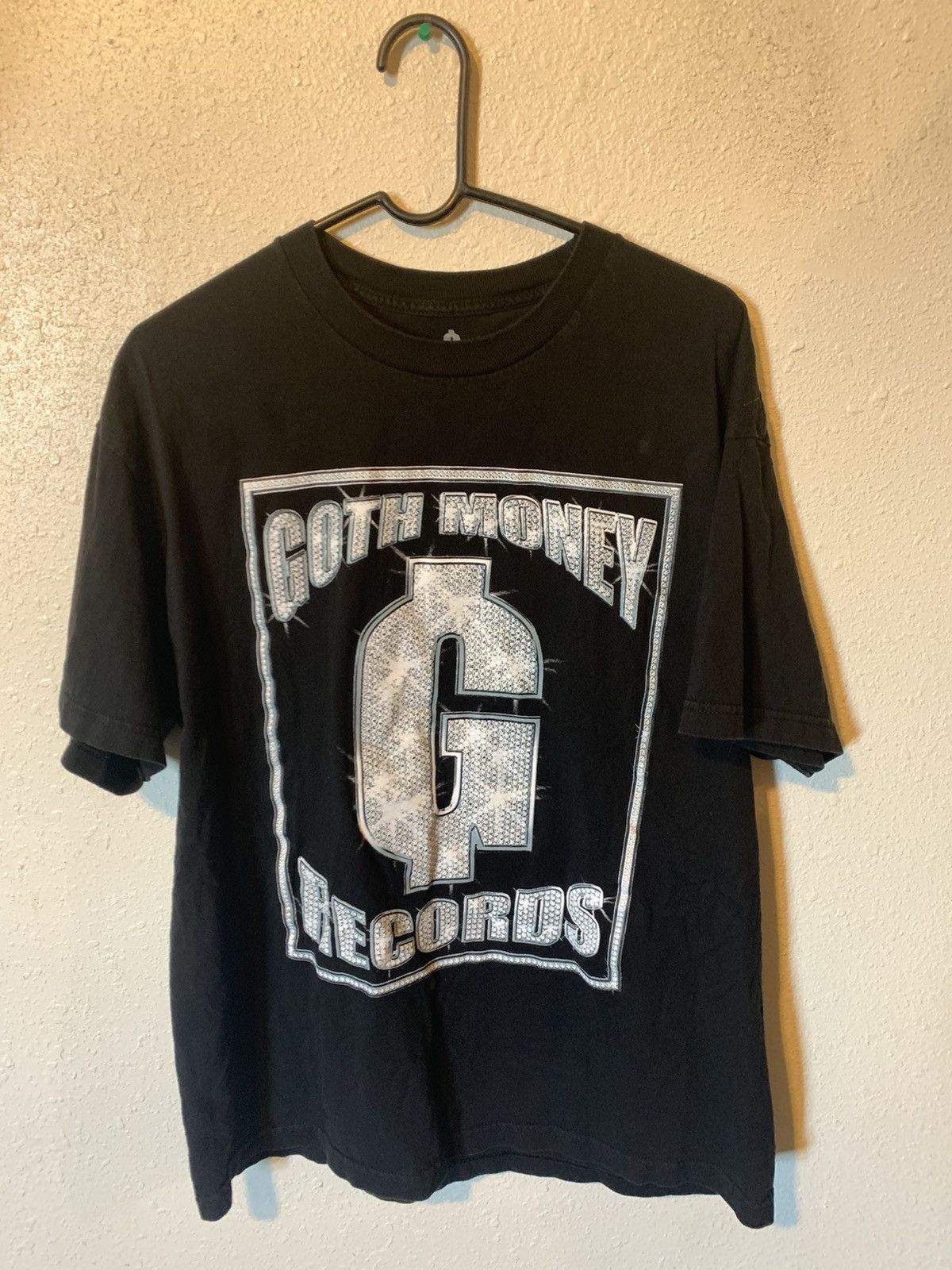 Goth Money Records T-shirts Colombes rouges et bleus Merchandising Tournée Goth Money - France