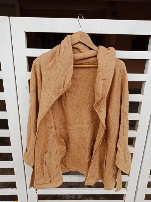 Japanese Brand Ank Ank Avant Garde Japanese Brand Rare Design Capes Size US L / EU 52-54 / 3 - 2 Thumbnail