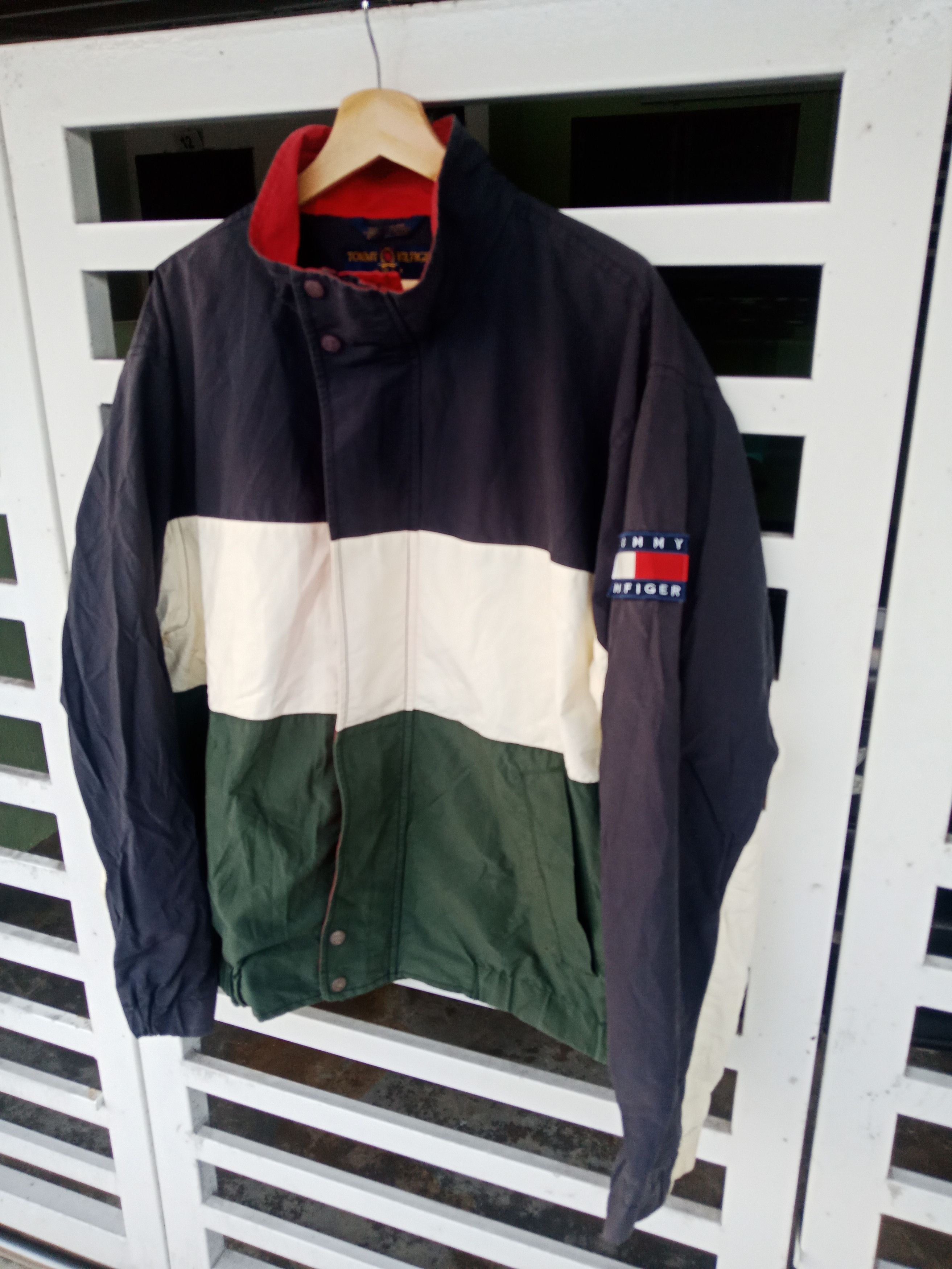 Tommy Hilfiger Tommy Hilfiger 3 Tones Light Jacket Size US L / EU 52-54 / 3 - 4 Thumbnail