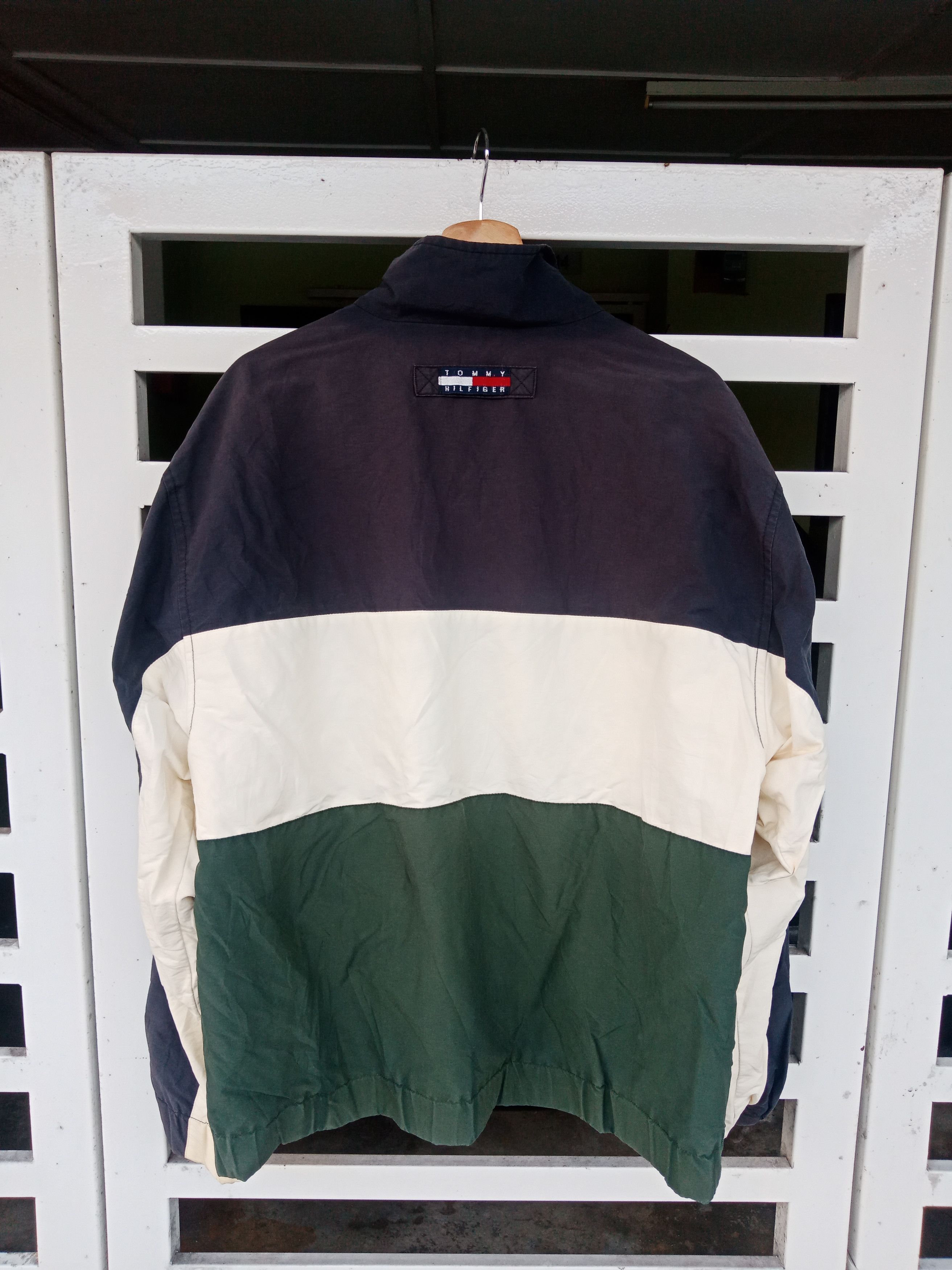 Tommy Hilfiger Tommy Hilfiger 3 Tones Light Jacket Size US L / EU 52-54 / 3 - 2 Thumbnail
