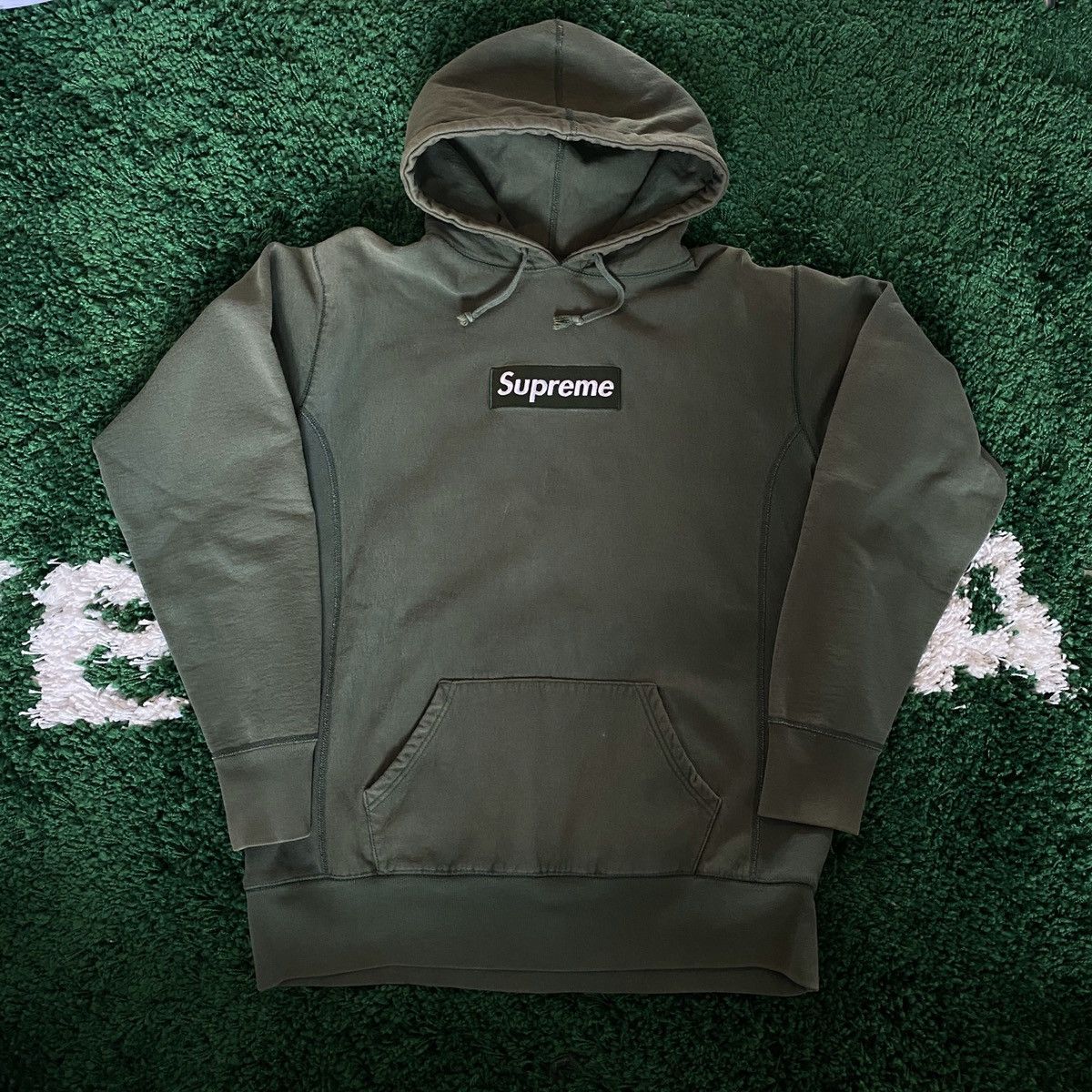 Olive green supreme hoodie best sale