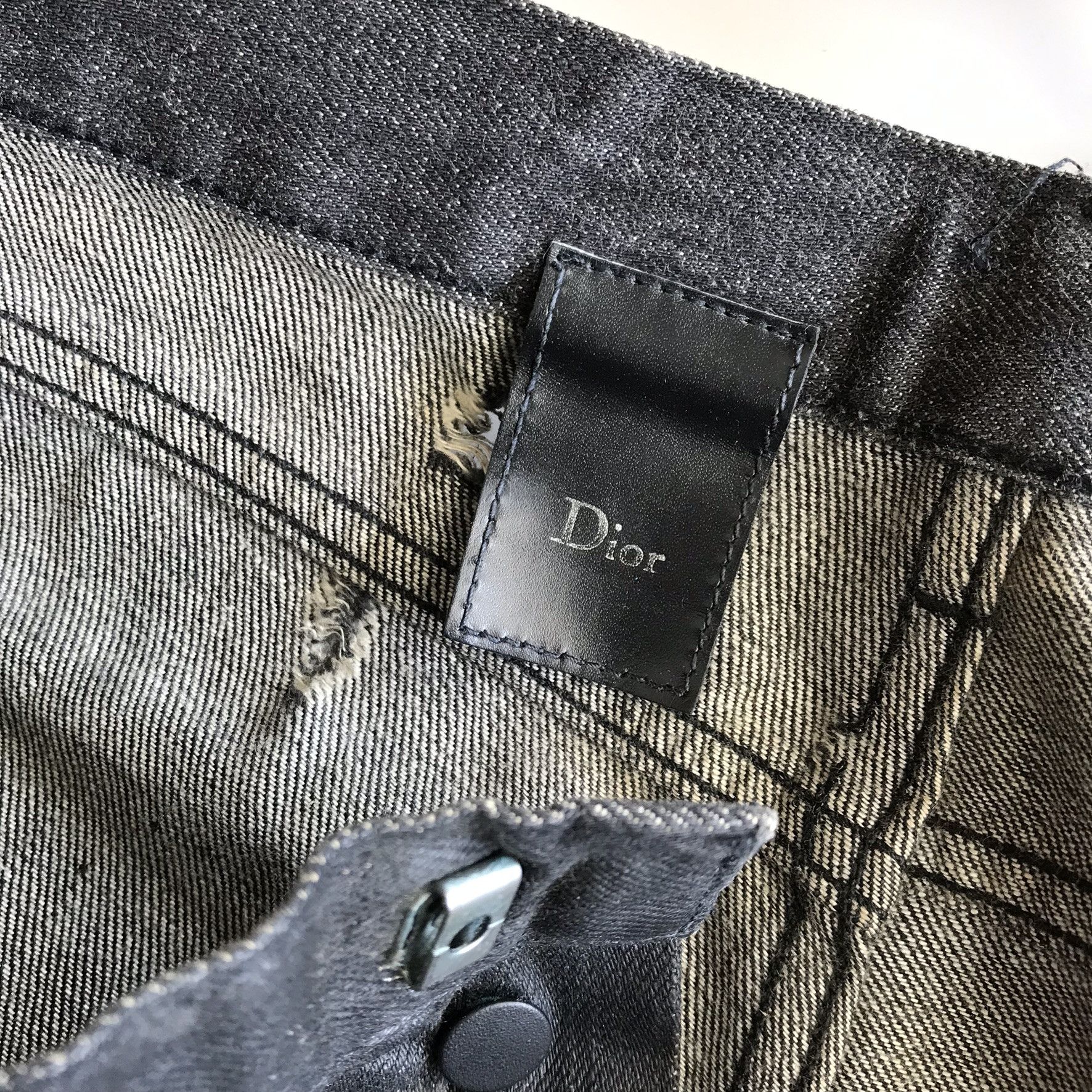 Dior × Hedi Slimane 2004 Dior Homme Hedi Slimane Runway Destroyed Jeans (28) Size US 28 / EU 44 - 4 Thumbnail