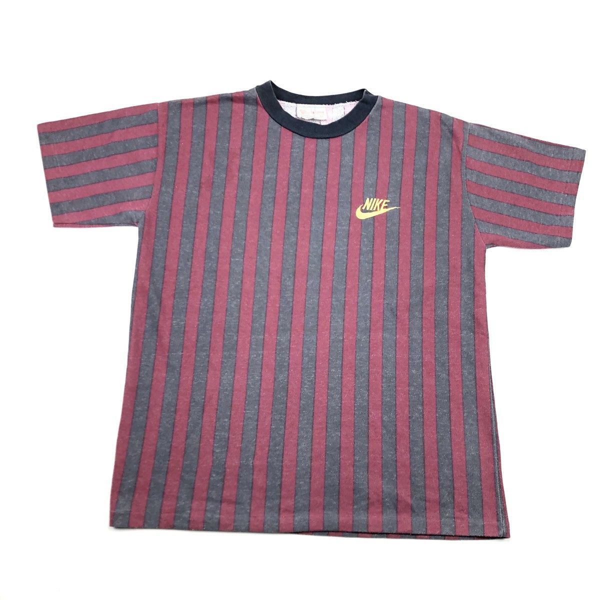 Nike Vintage Nike Striped Embroidered T-Shirt L/XL Size US XL / EU 56 / 4 - 2 Thumbnail