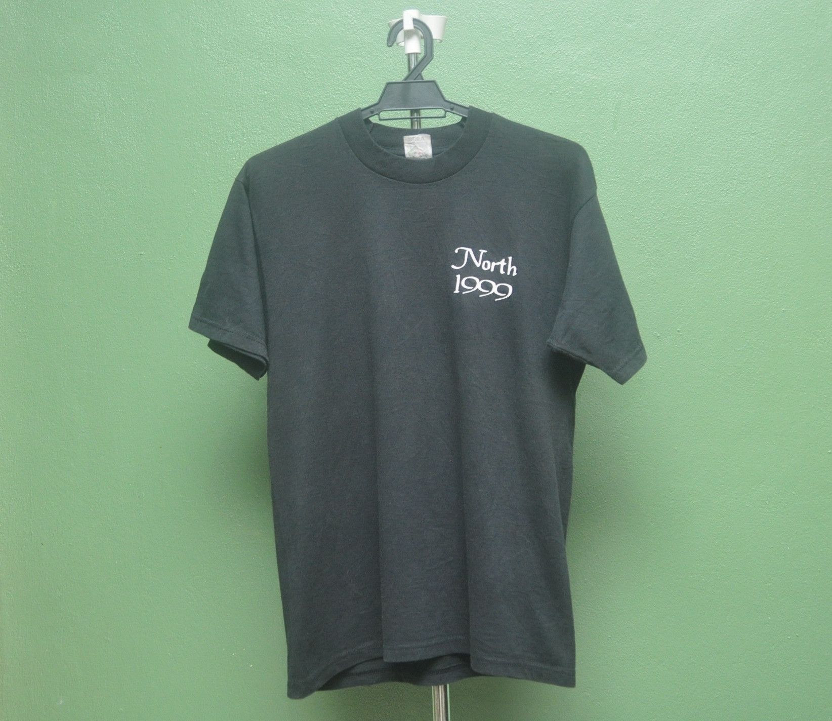 Band Tees Vintage The Divine Comedy 1999 Band Britpop Music Shirt Size US M / EU 48-50 / 2 - 3 Thumbnail