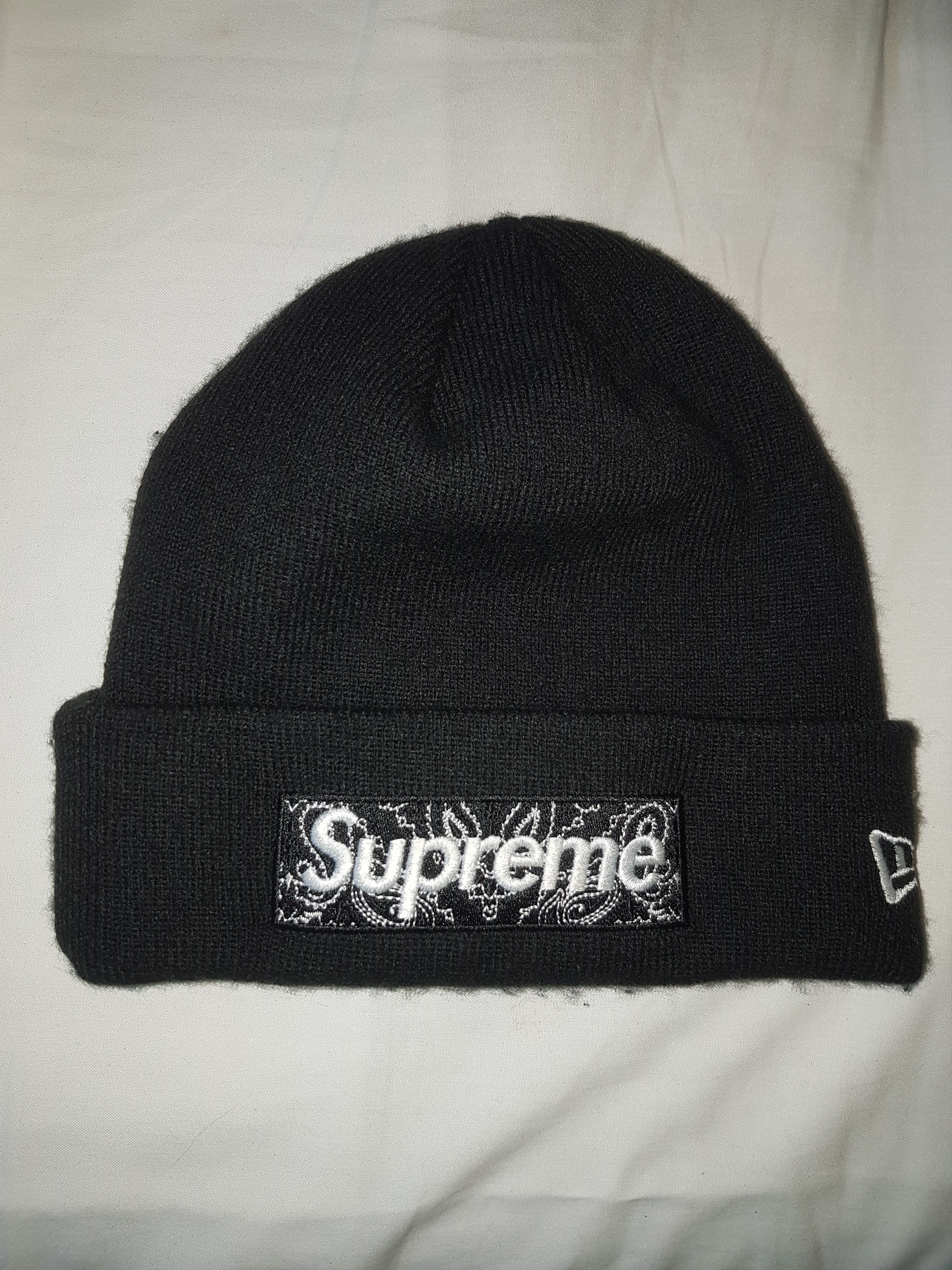 Box logo clearance beanie fw19