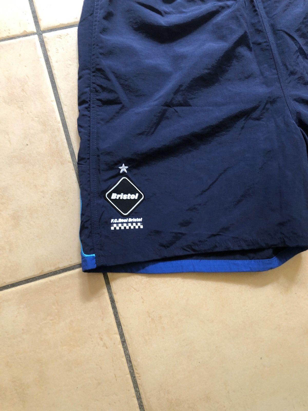 F.C. Real Bristol F.C. Real Bristol Flame Shorts (Unworn) Size US 30 / EU 46 - 4 Thumbnail