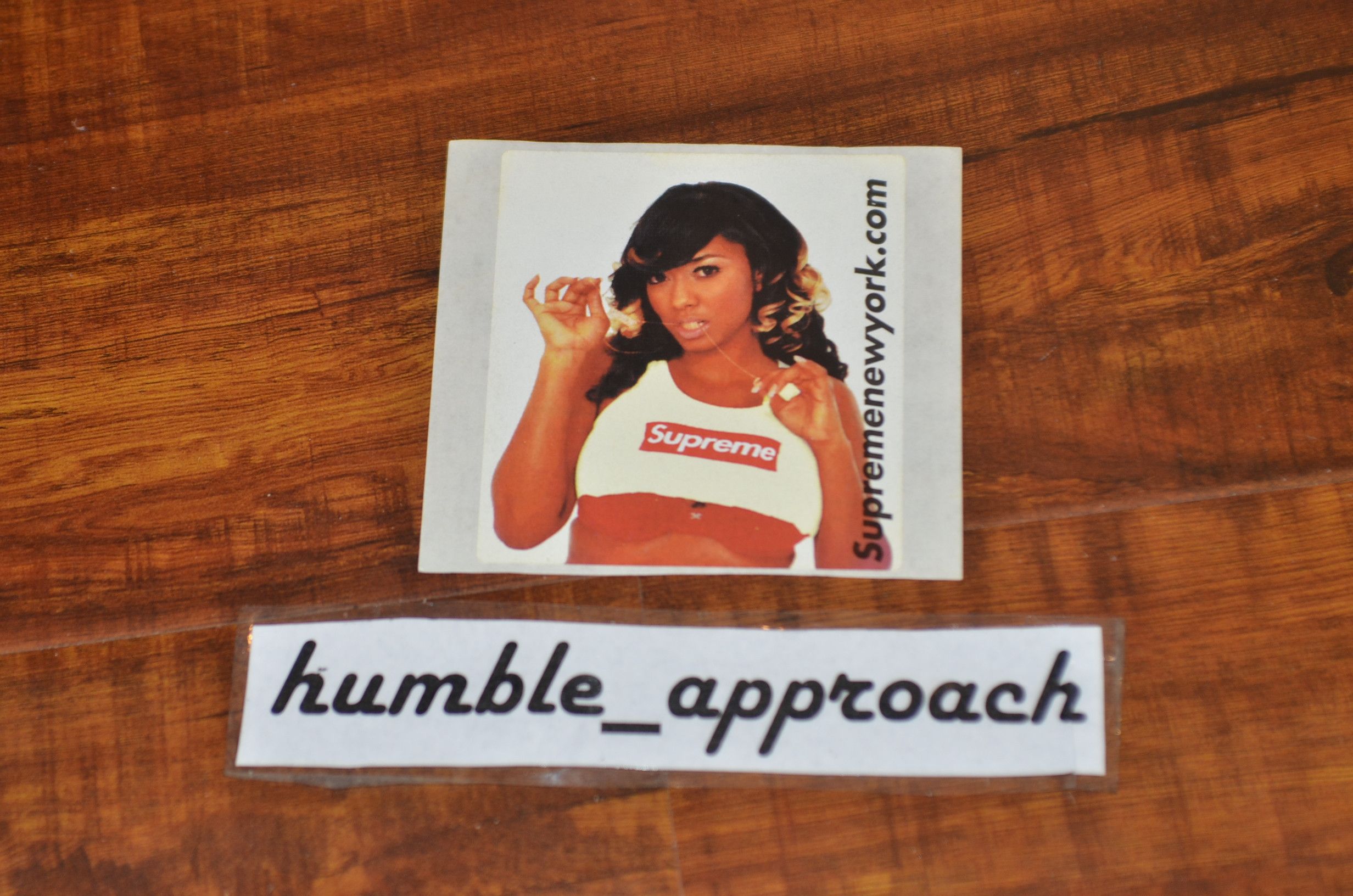 シュプリーム ステッカー 初期 Esther Baxter Sticker Supreme Supreme Esther Baxter Photo Sticker | Grailed