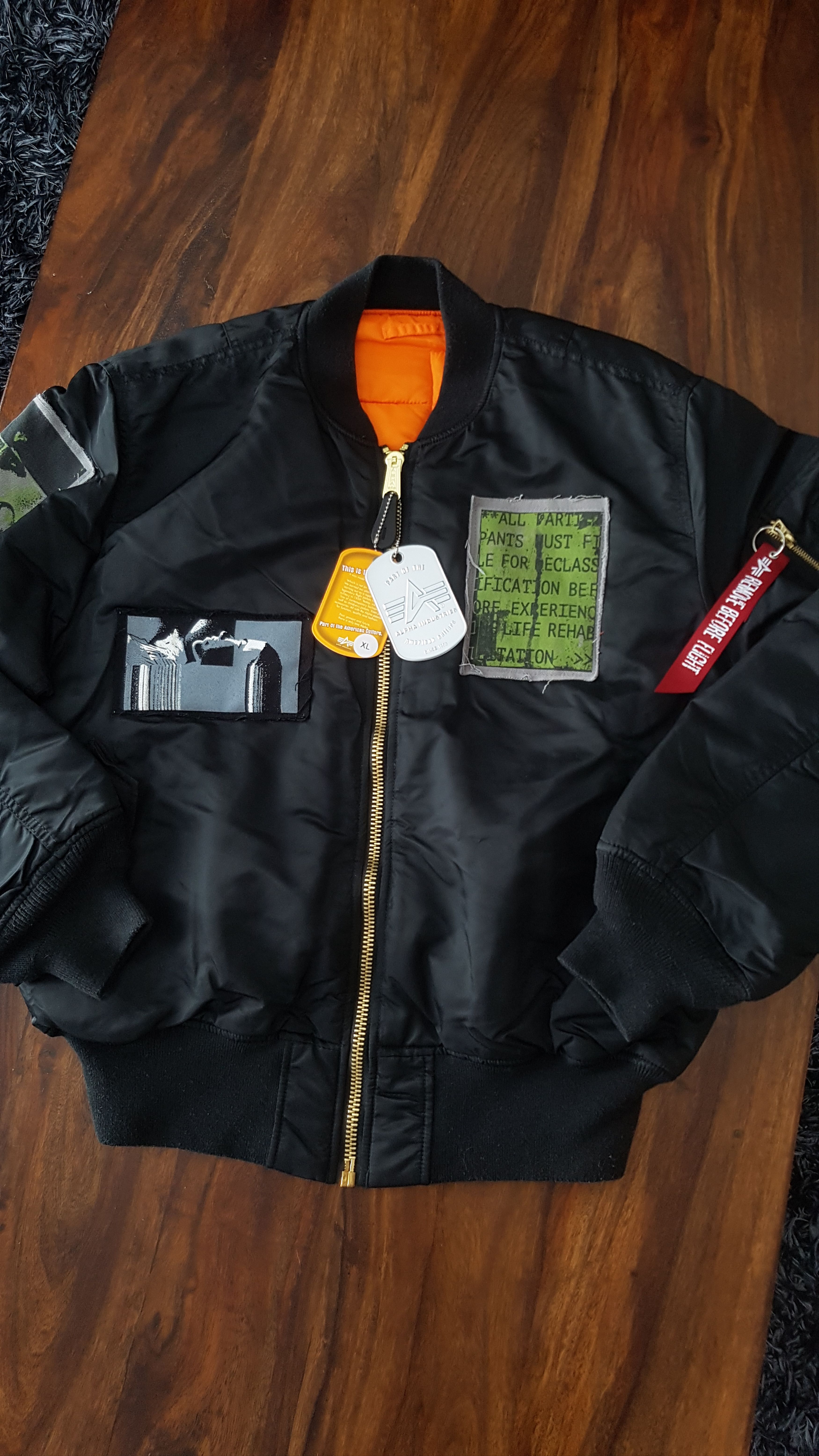 Alpha Industries × Urban Outfitters Alpha Industries × UO patchwork MA-1 Size US XL / EU 56 / 4 - 1 Thumbnail