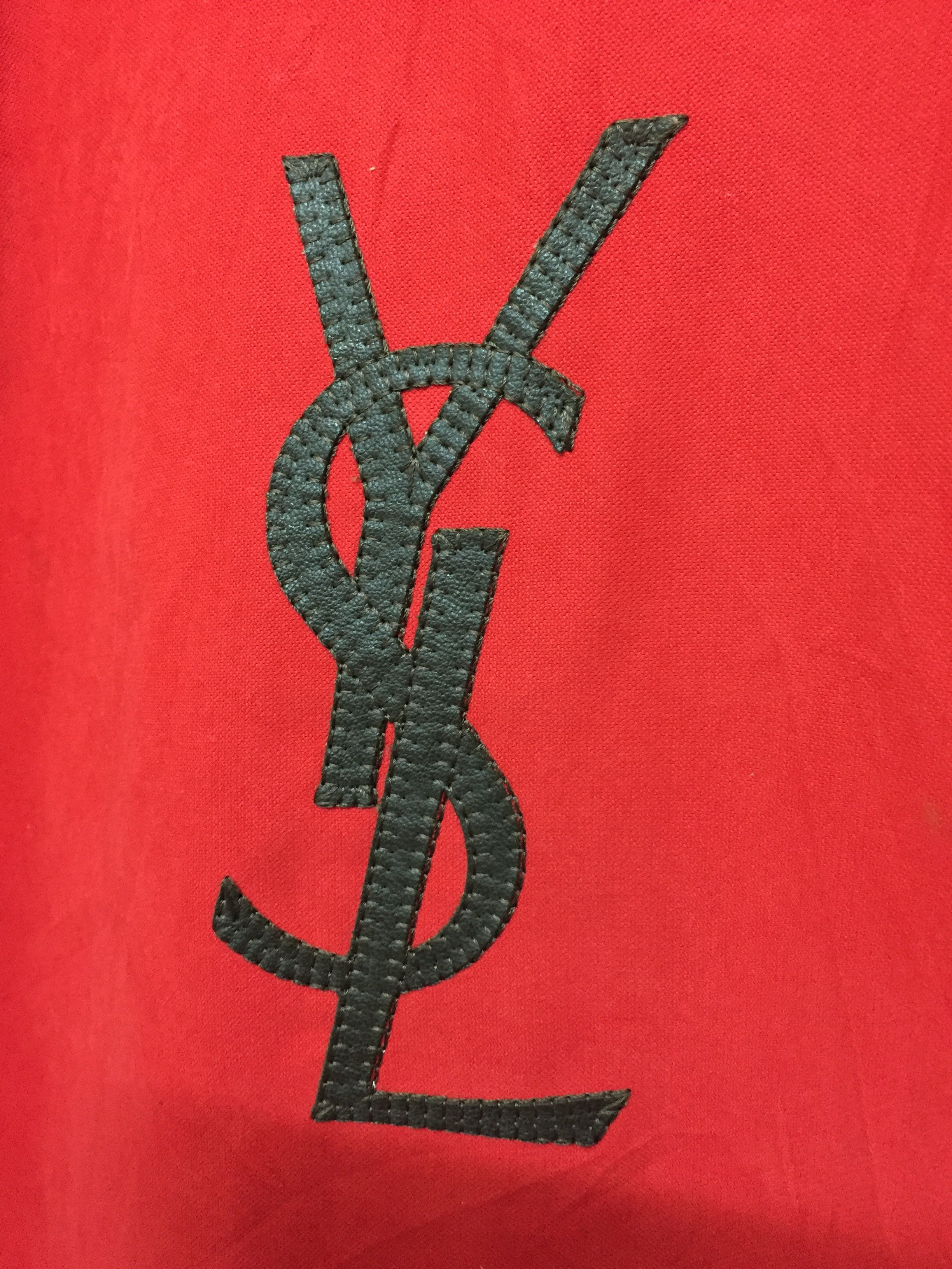 Yves Saint Laurent YSL Padded Quilted jacket Size US S / EU 44-46 / 1 - 3 Thumbnail