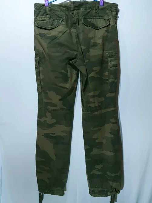 Uniqlo Camouflage Cargo Pants Grailed