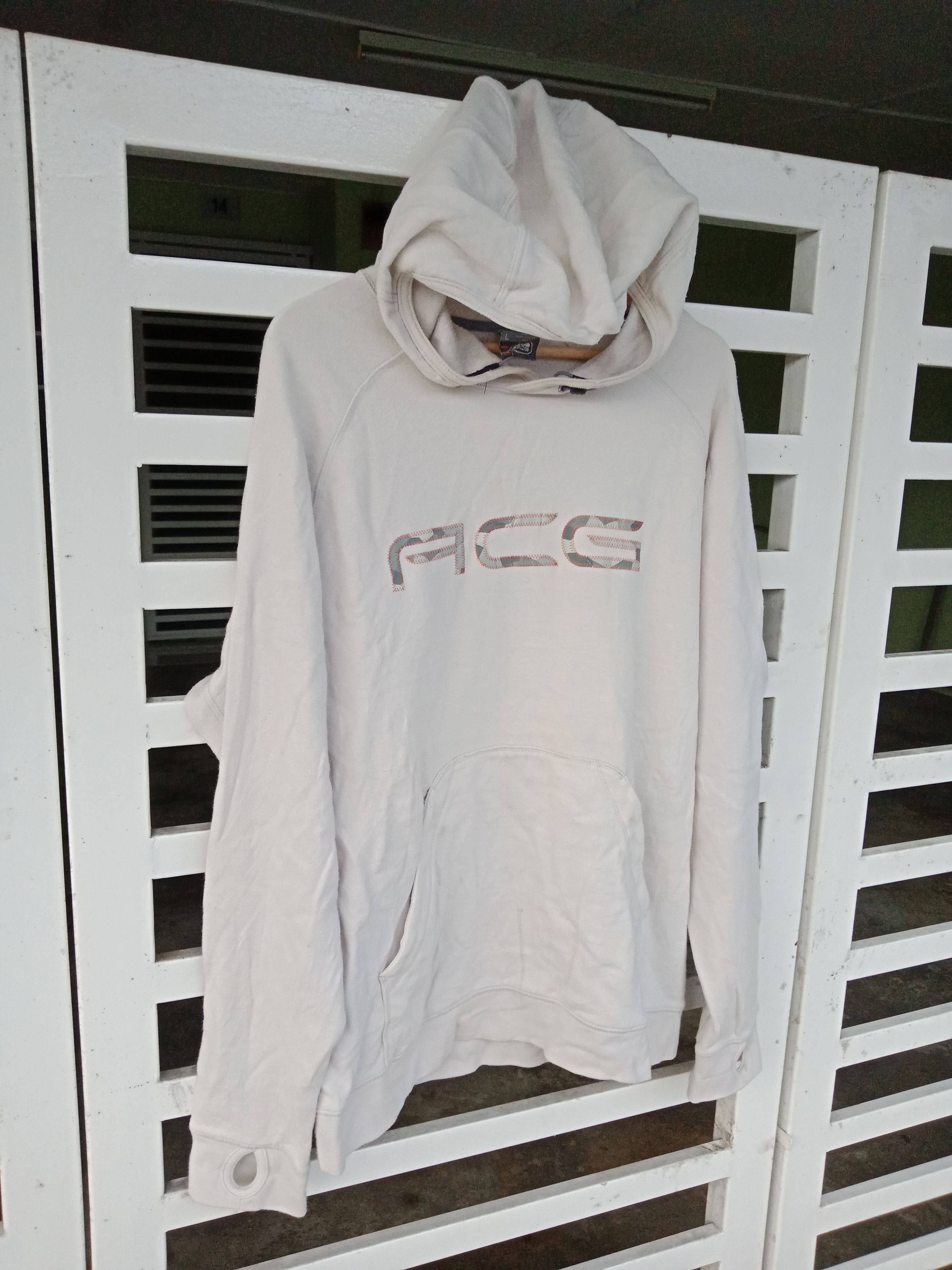 Nike × Vintage Nike ACG Embroidered Hoodie Size US M / EU 48-50 / 2 - 4 Thumbnail