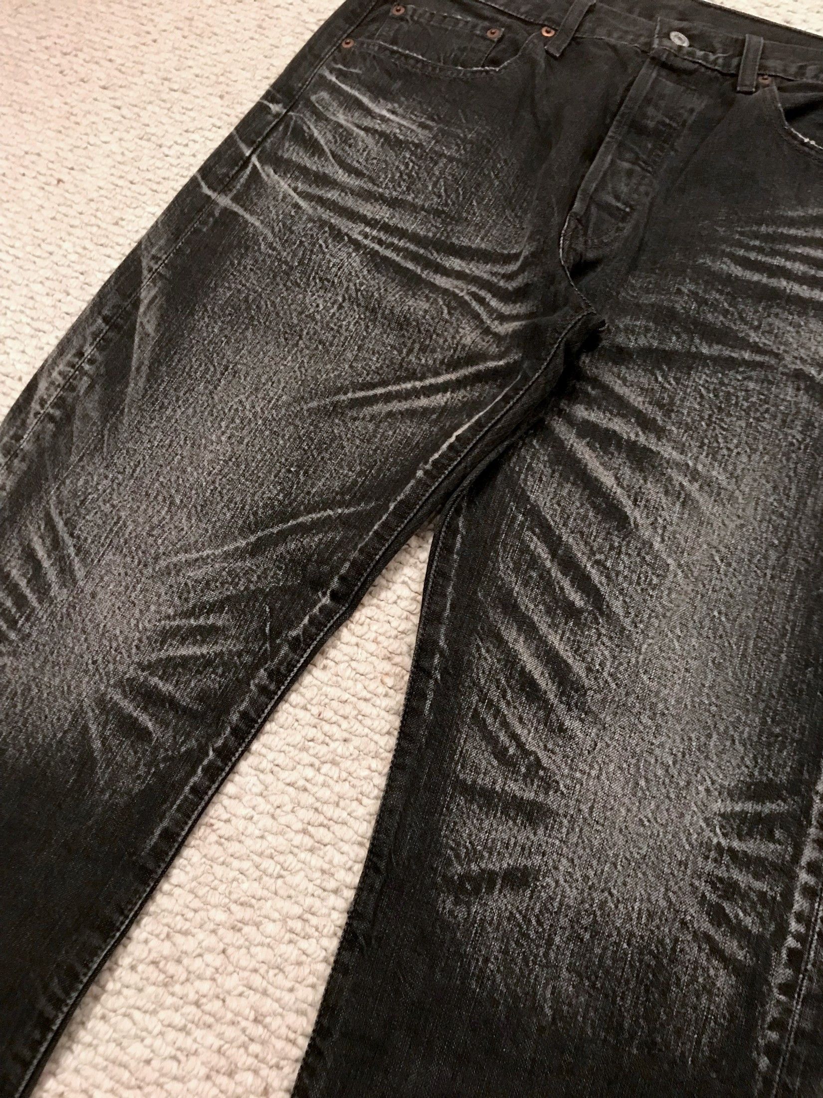 Levi's VINTAGE CHALKBOARD WHISKERS FADED BLACK DENIM JEANS Size US 32 / EU 48 - 6 Thumbnail