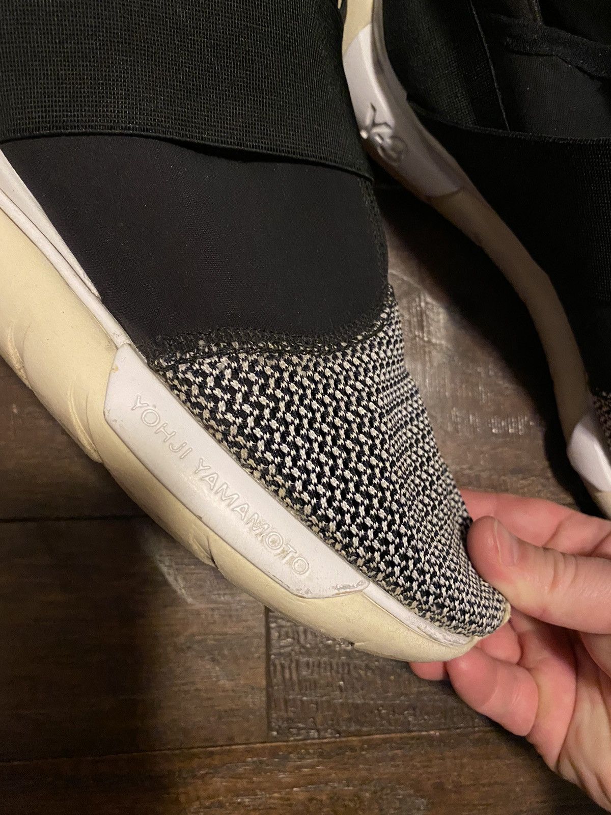 Adidas × Y-3 Adidas Y-3 Qasa OG Mid Black Size US 8 / EU 41 - 11 Thumbnail