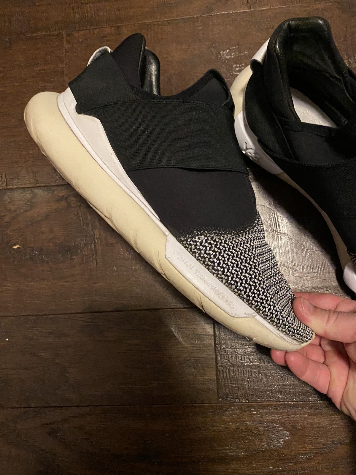 Adidas × Y-3 Adidas Y-3 Qasa OG Mid Black Size US 8 / EU 41 - 10 Thumbnail