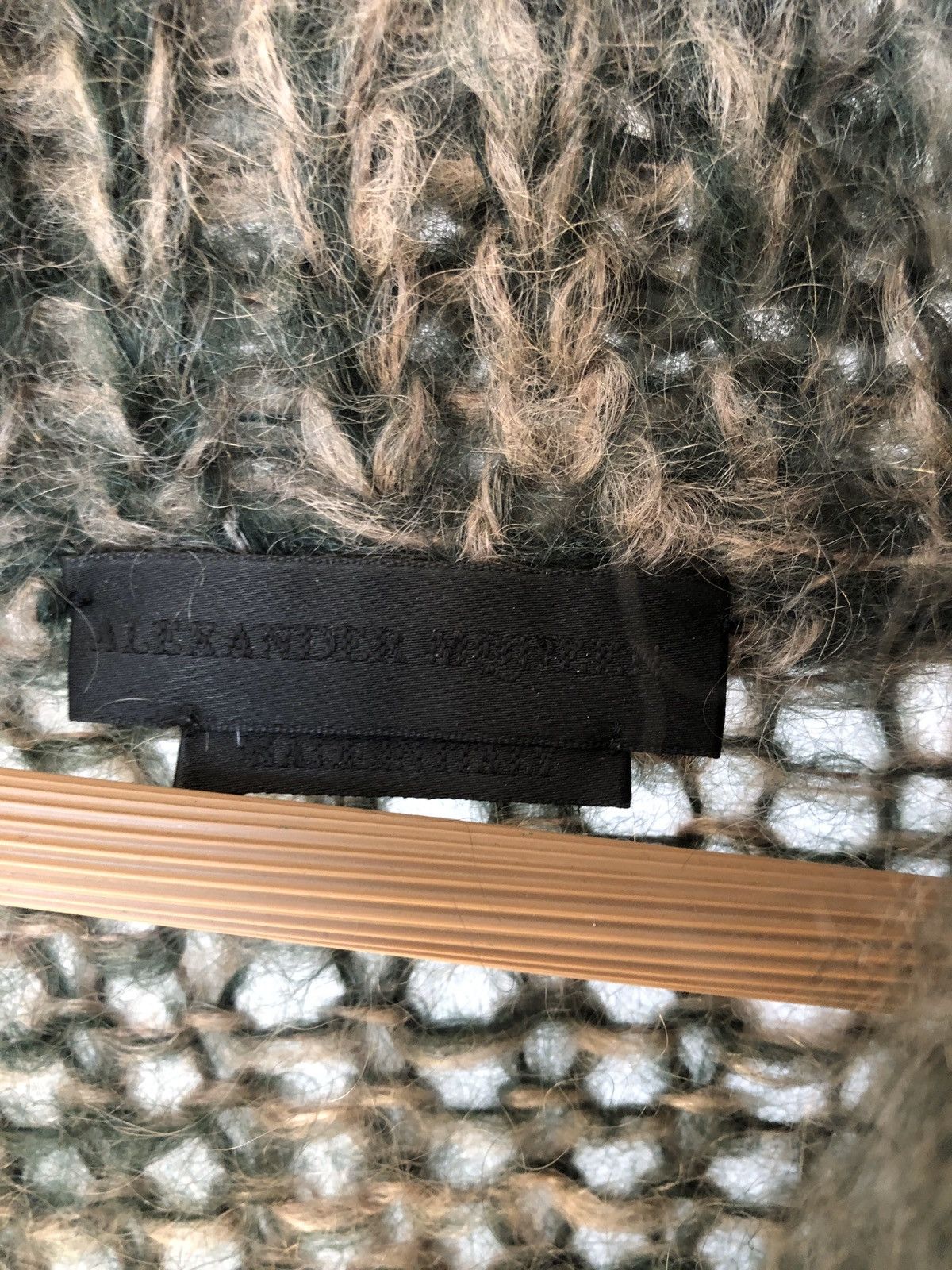 Alexander McQueen Great luxury wool cardigan size M Alexander McQueen Size US M / EU 48-50 / 2 - 3 Thumbnail