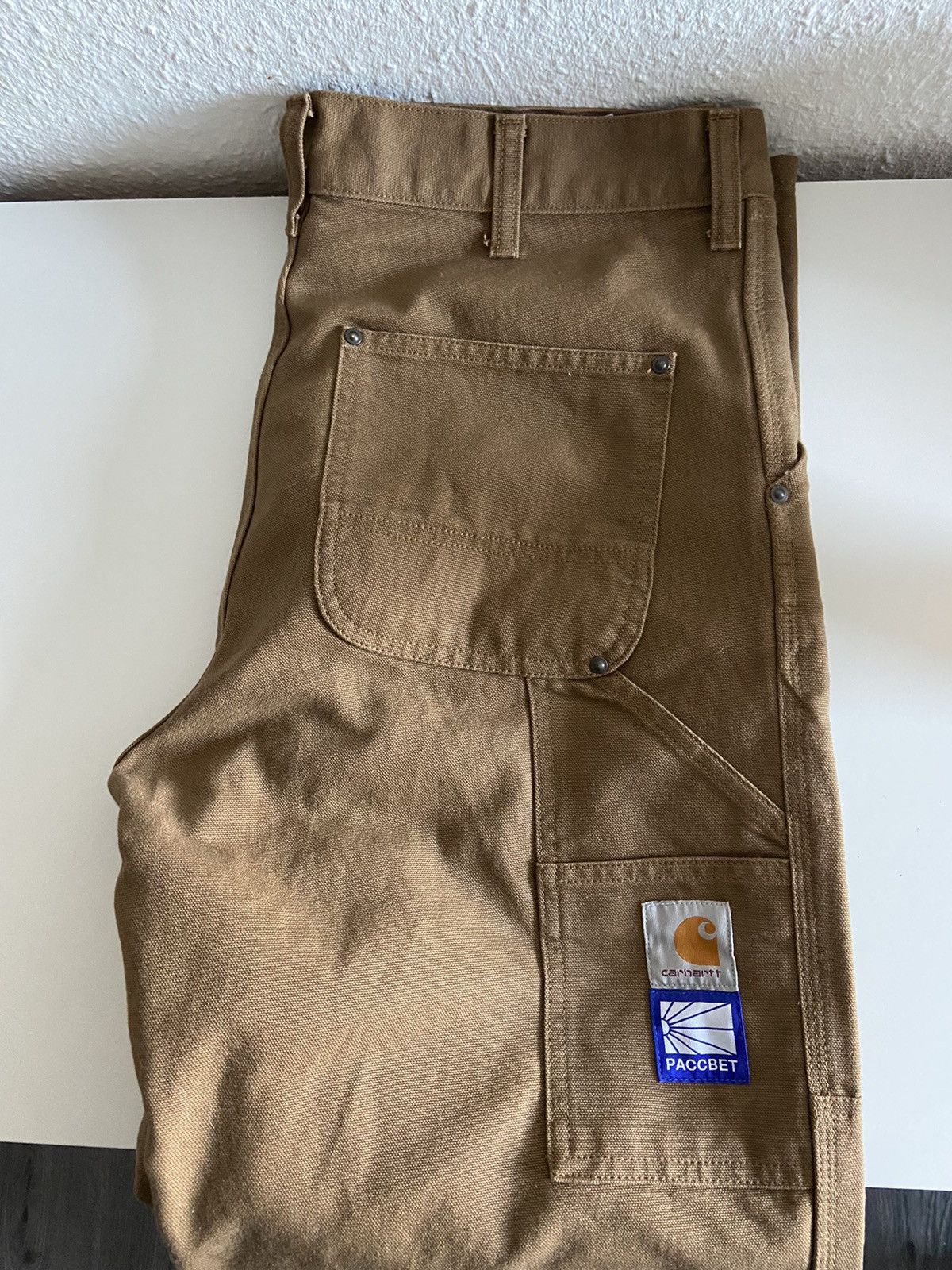 Paccbet Carhartt | Grailed