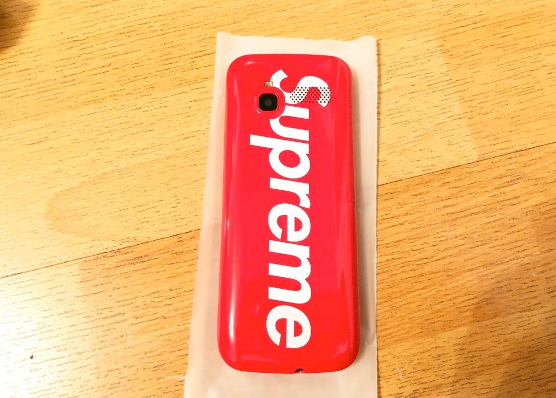 Supreme Supreme x BLU Burner Phone UK/EU Size ONE SIZE - 2 Preview