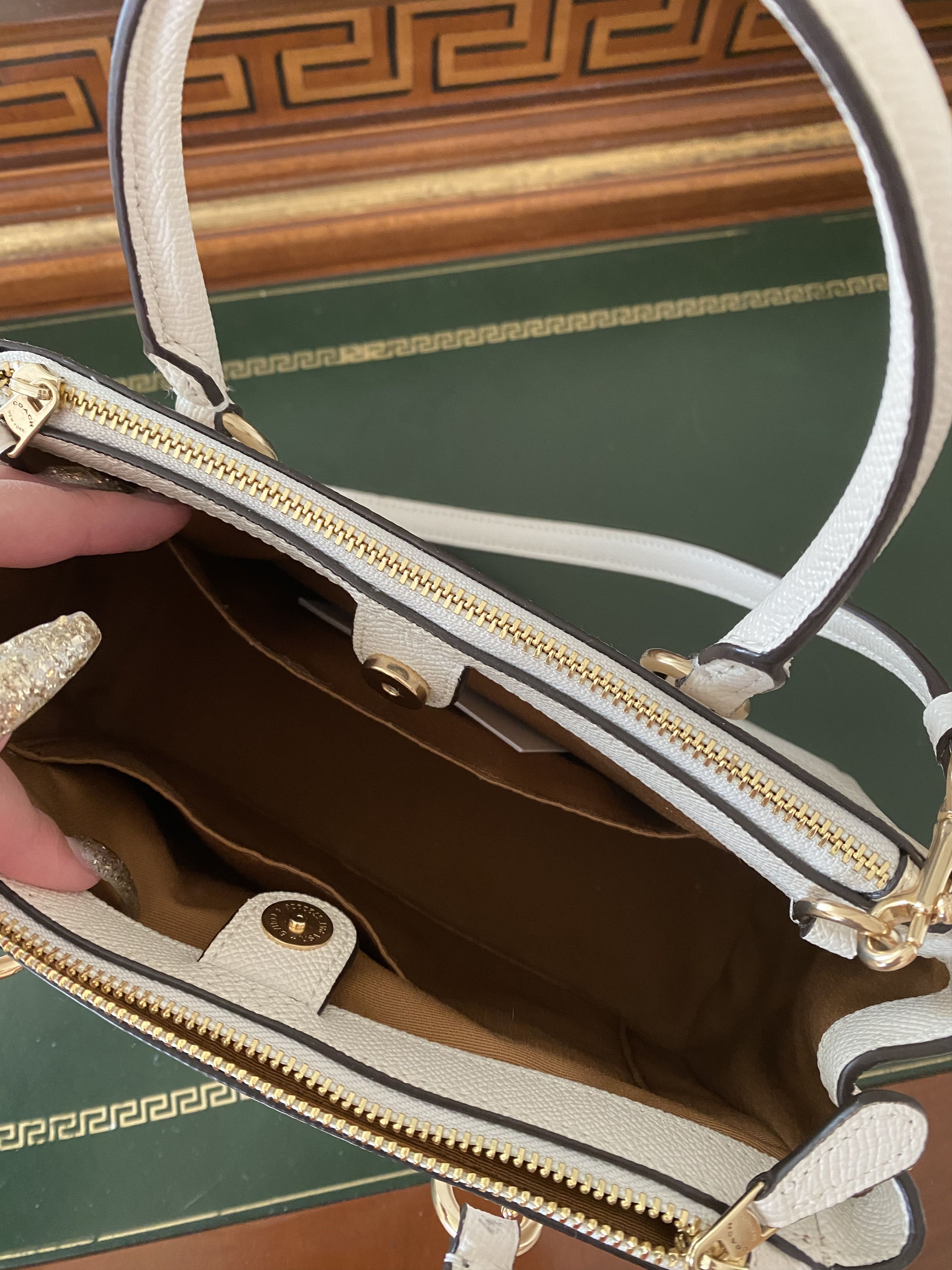Coach coach mini white purse Size ONE SIZE - 2 Thumbnail
