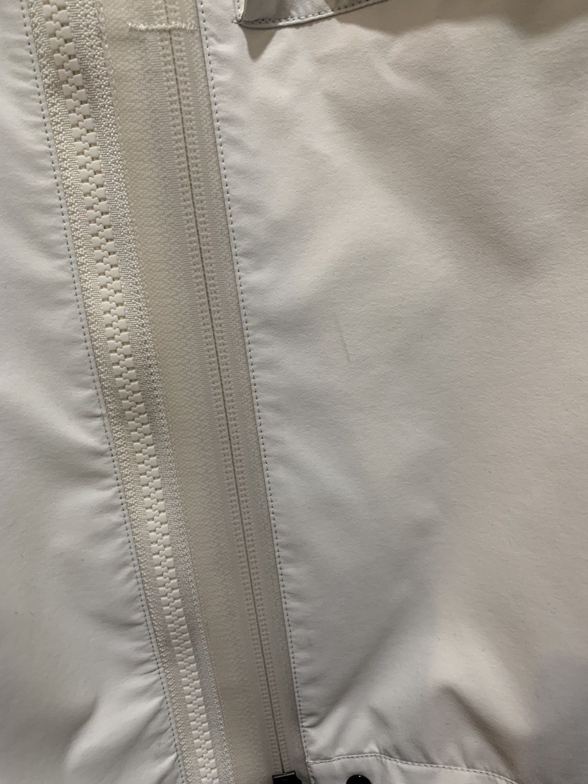 Acronym × Errolson Hugh Acronym J47TS-GT-WHT Size US M / EU 48-50 / 2 - 5 Thumbnail