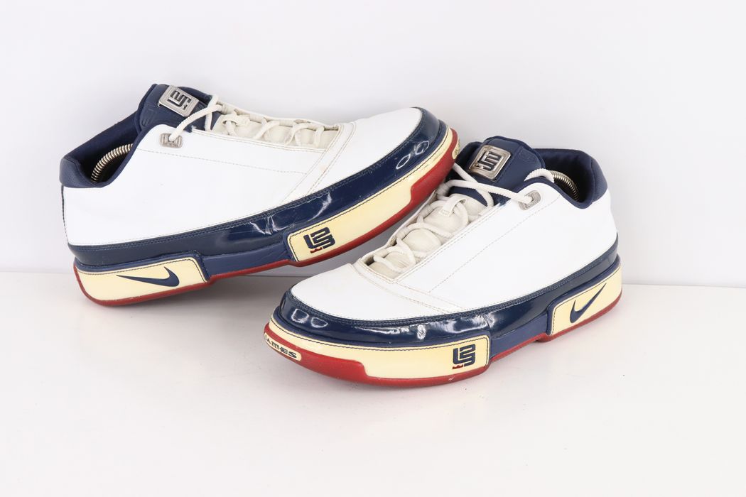 nike zoom lebron low st