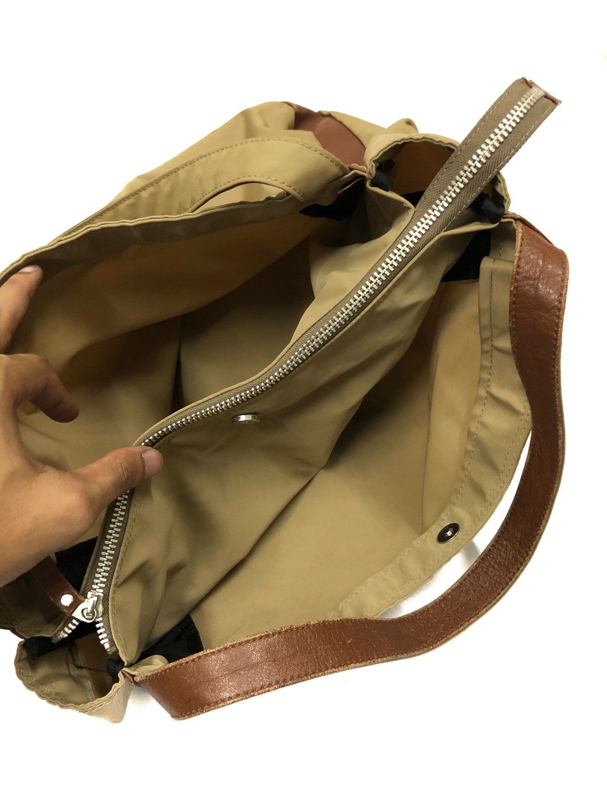 Yohji Yamamoto Yohji Yamamoto Pour Homme Leather Nylon Based Shoulder Bag Size ONE SIZE - 4 Thumbnail
