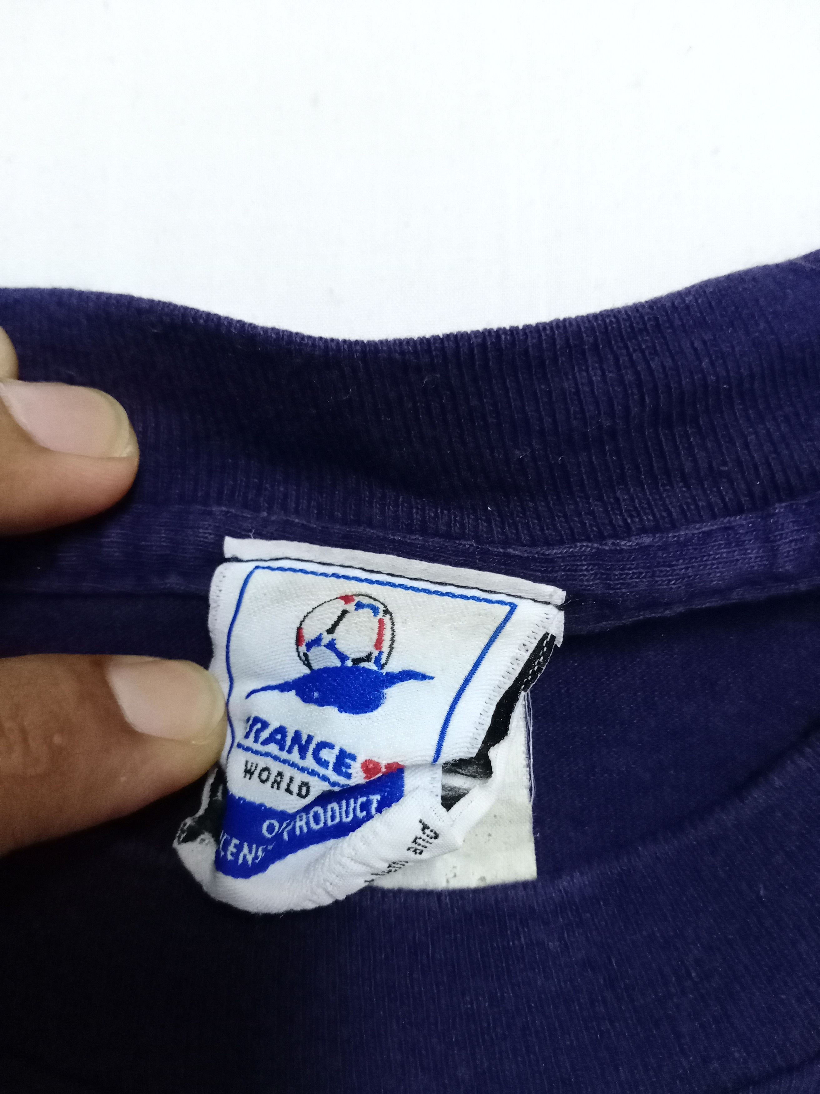 All Sport × Vintage Vintage France 98 World Cup Champions Tshirt Size US XL / EU 56 / 4 - 5 Thumbnail