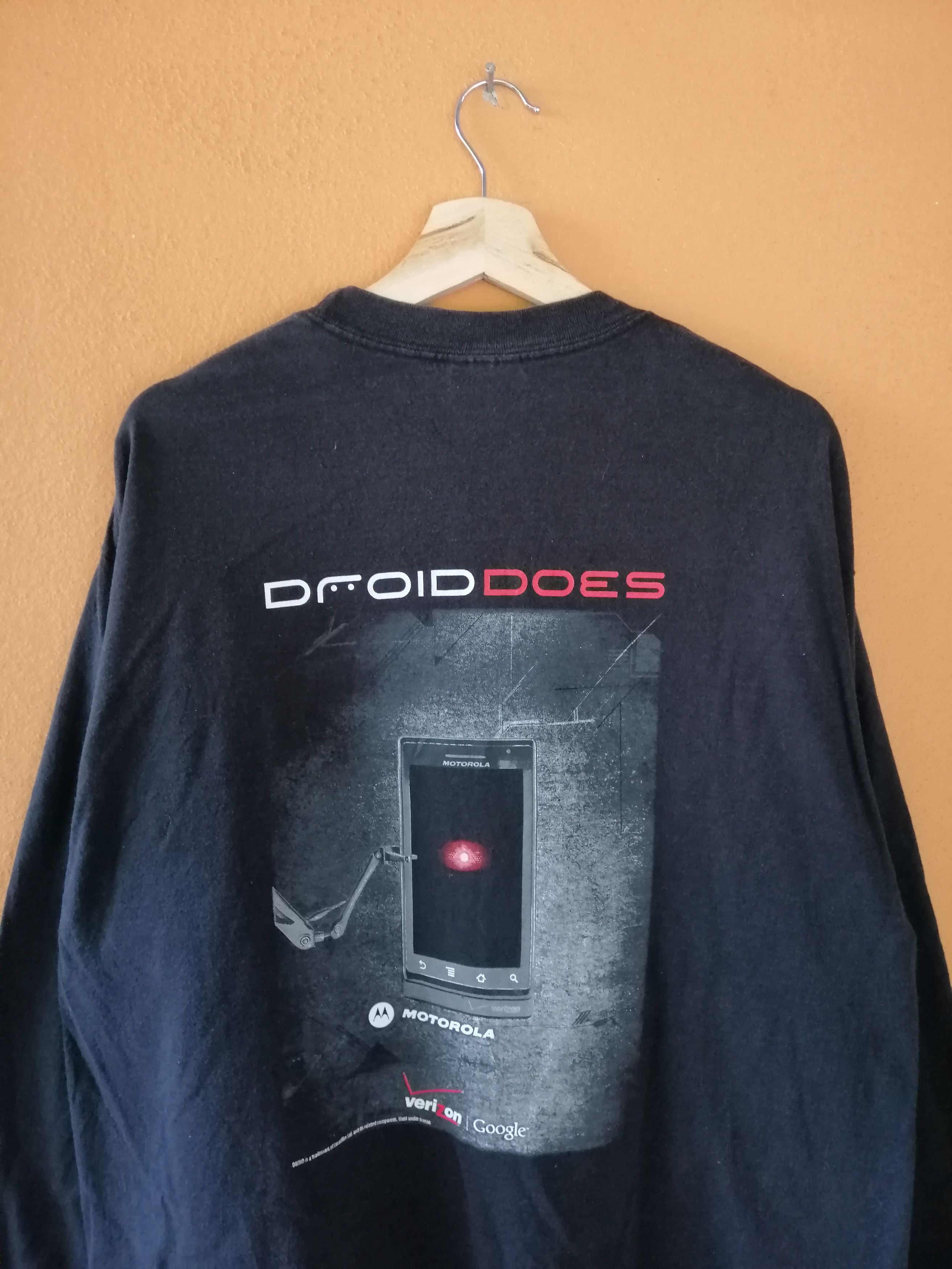 Microsoft DROID DOES(Star Wars)Lucafilm Trademark Long Sleeve Tshirt Size US L / EU 52-54 / 3 - 7 Thumbnail