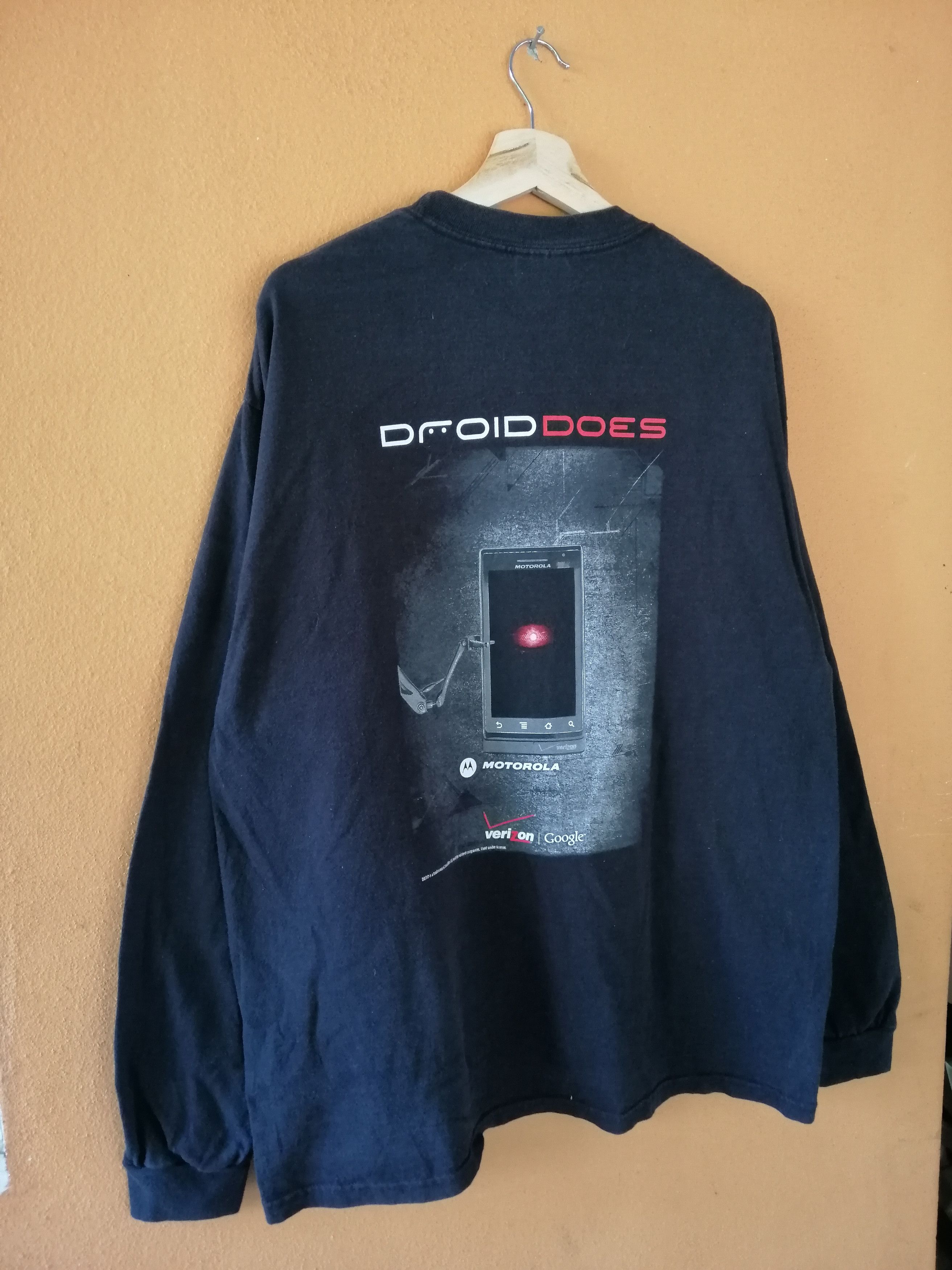 Microsoft DROID DOES(Star Wars)Lucafilm Trademark Long Sleeve Tshirt Size US L / EU 52-54 / 3 - 6 Thumbnail