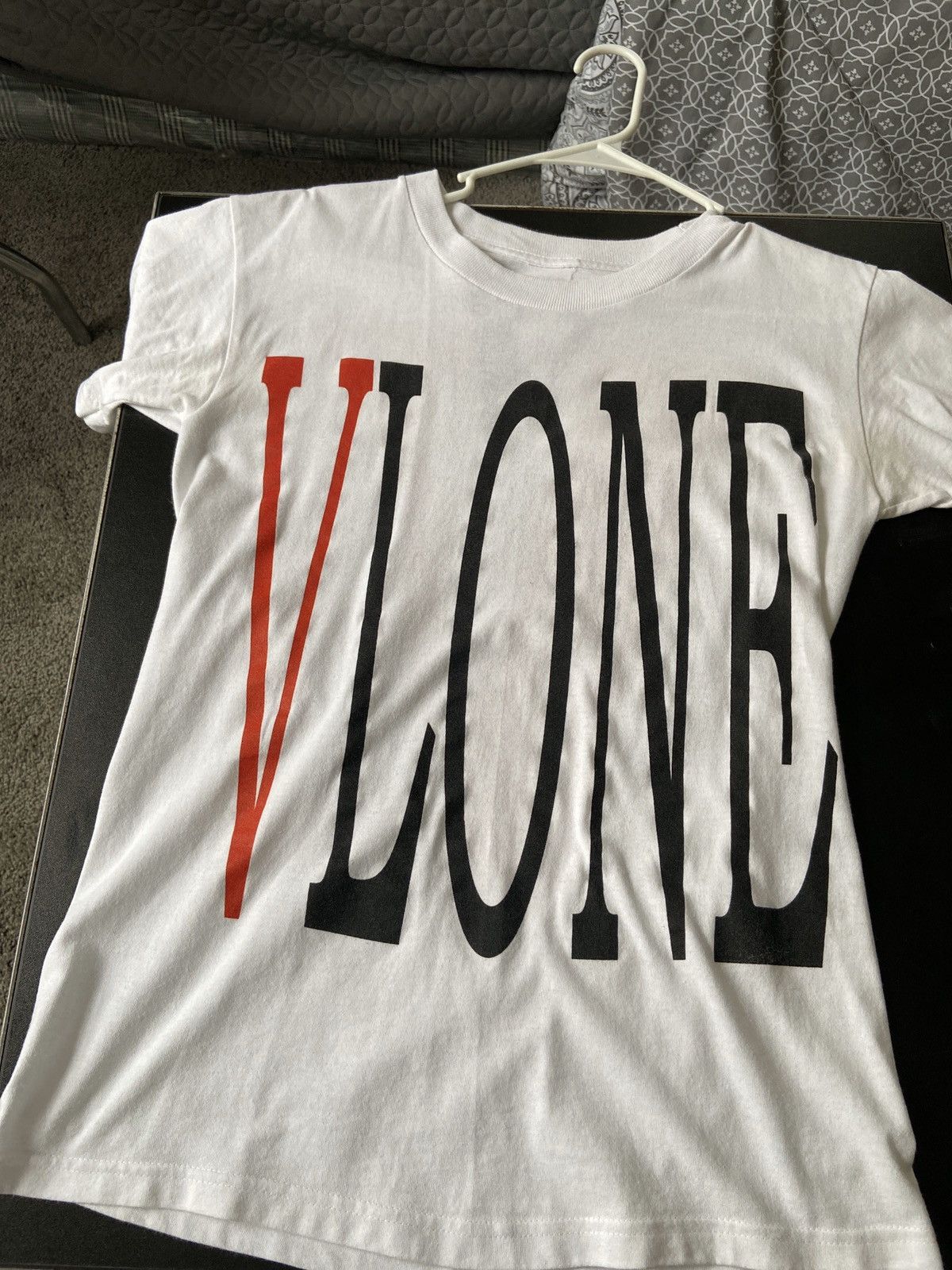 Vlone Vlone Red Reversible Short Sleeve T-Shirt | Grailed