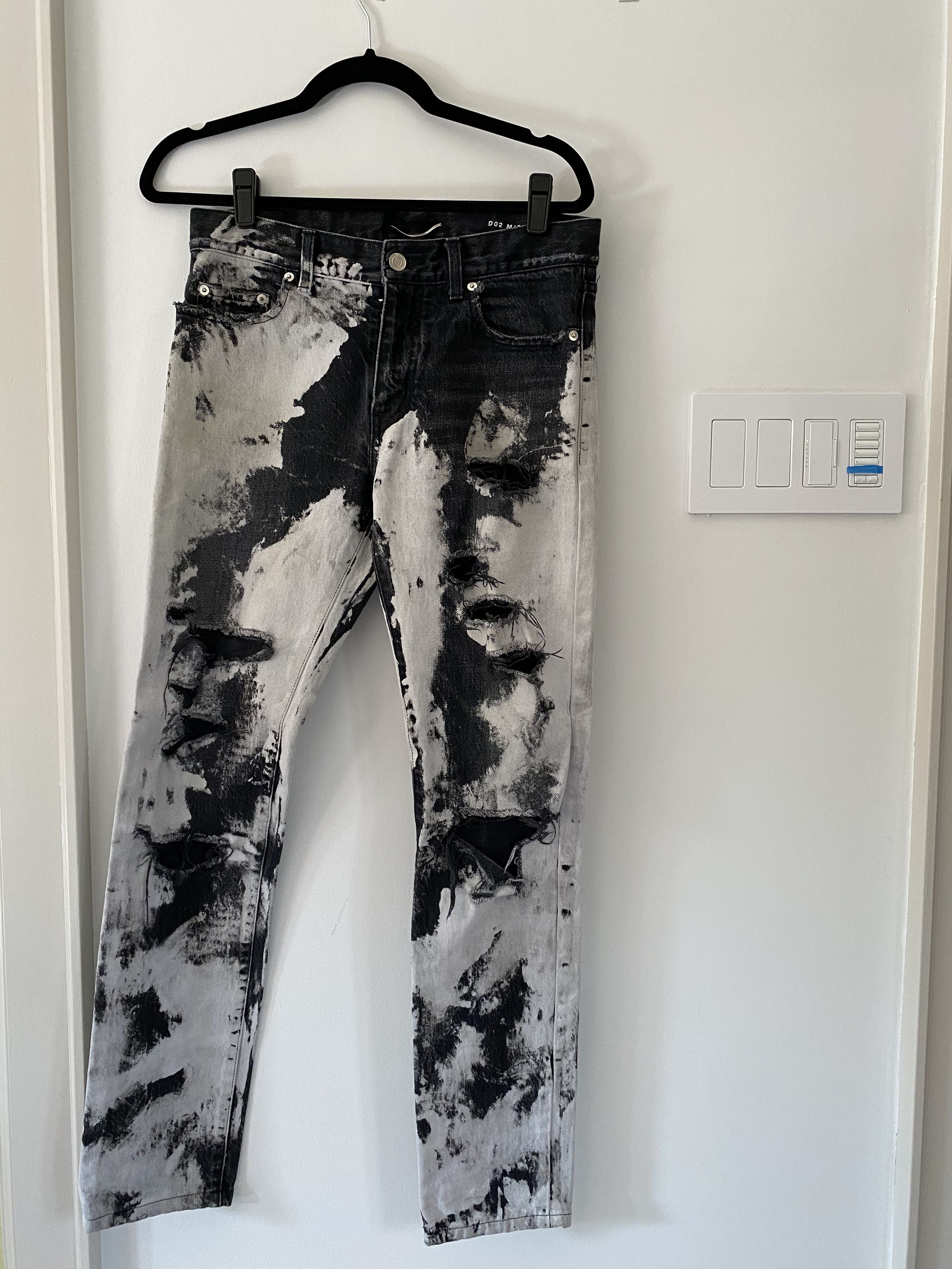 Saint Laurent Paris SLP D02 Destroyed/Acid Washed Black and White