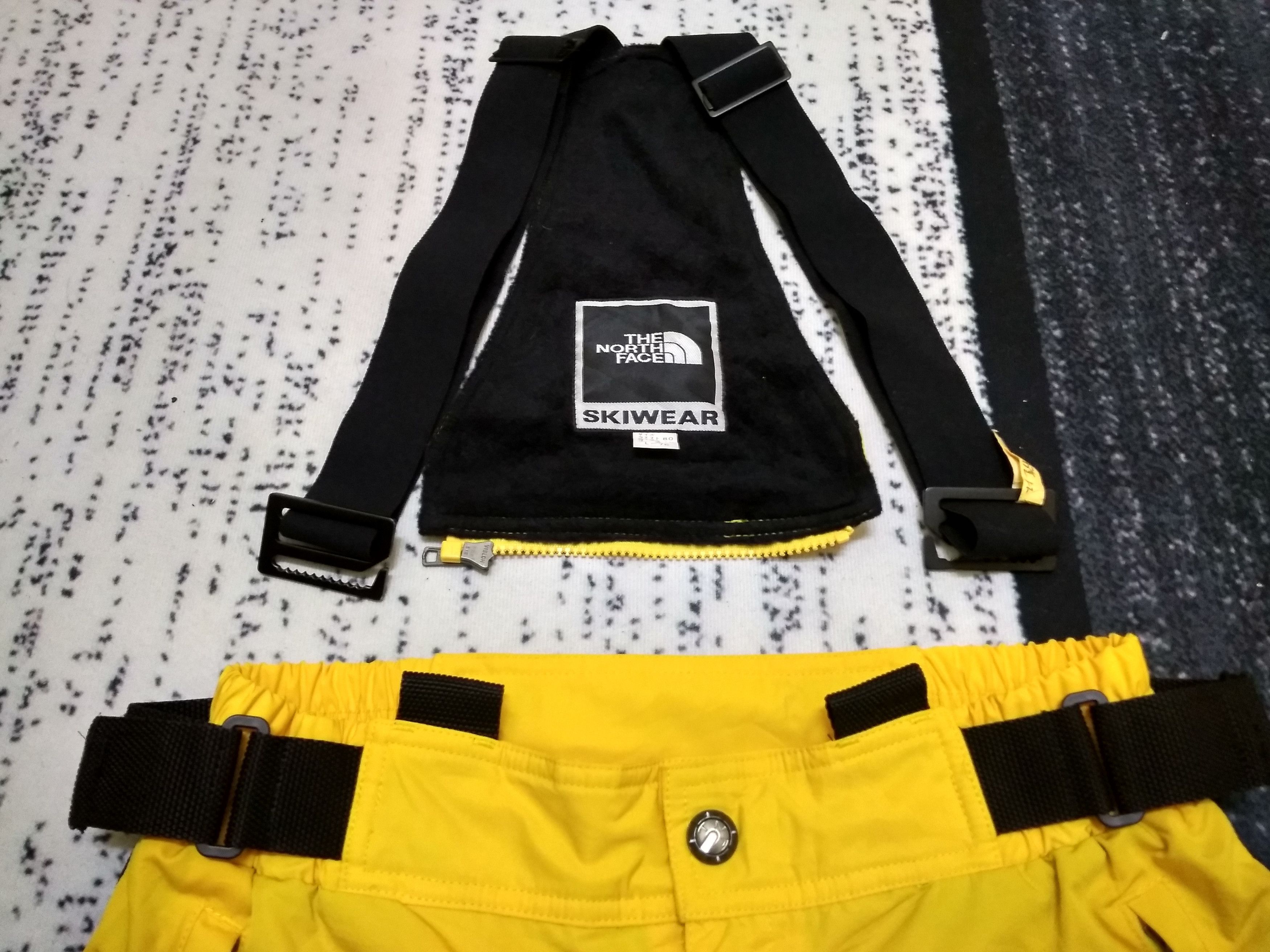 The North Face The North Face Overall Skiwear Size US 33 - 5 Thumbnail