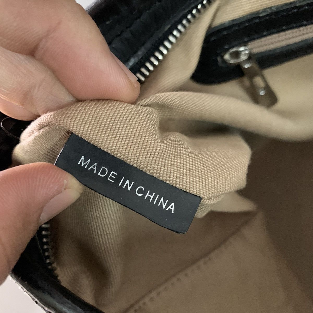 Burberry Burberry Novacheck Handbag Size ONE SIZE - 14 Thumbnail