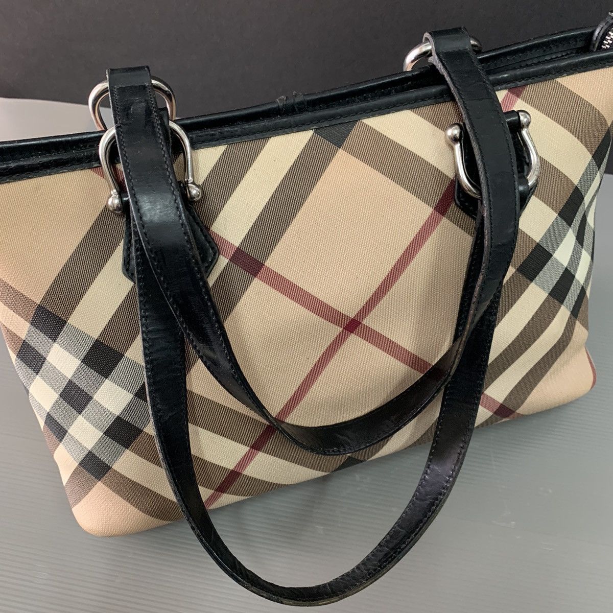 Burberry Burberry Novacheck Handbag Size ONE SIZE - 10 Thumbnail