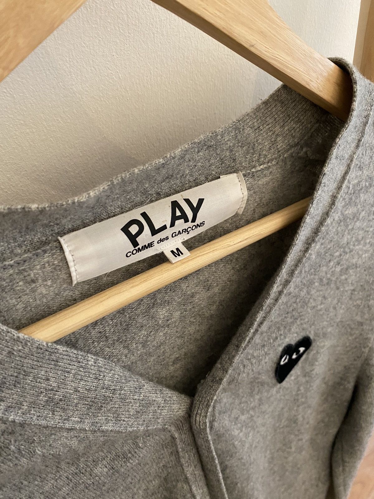 Comme des Garcons PLAY Wool Knit Cardigan Sweater Size US M / EU 48-50 / 2 - 3 Thumbnail