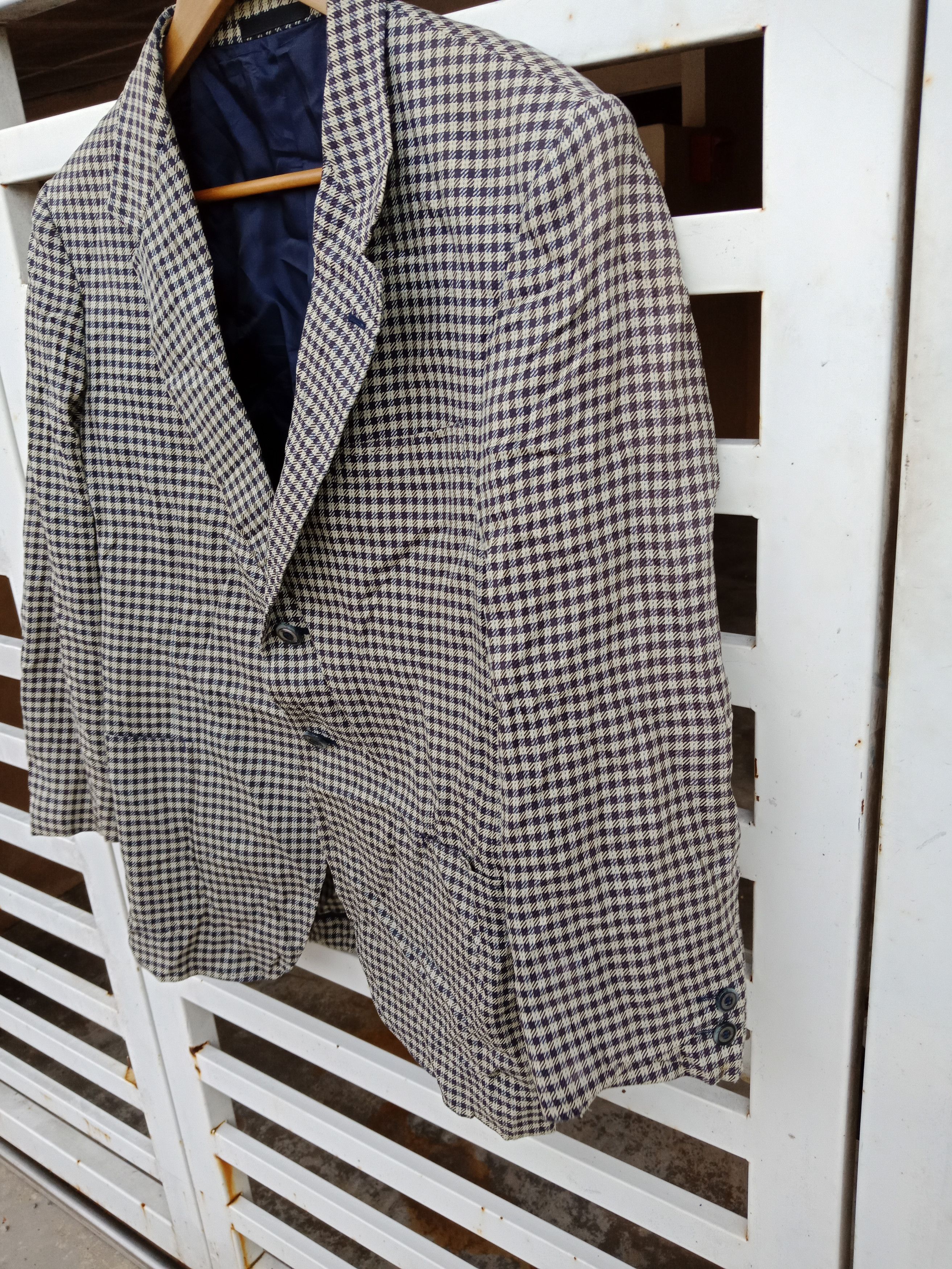 Yves Saint Laurent Luxury Yves Saint Laurent Plaid Tartan Blazer Size US M / EU 48-50 / 2 - 5 Thumbnail