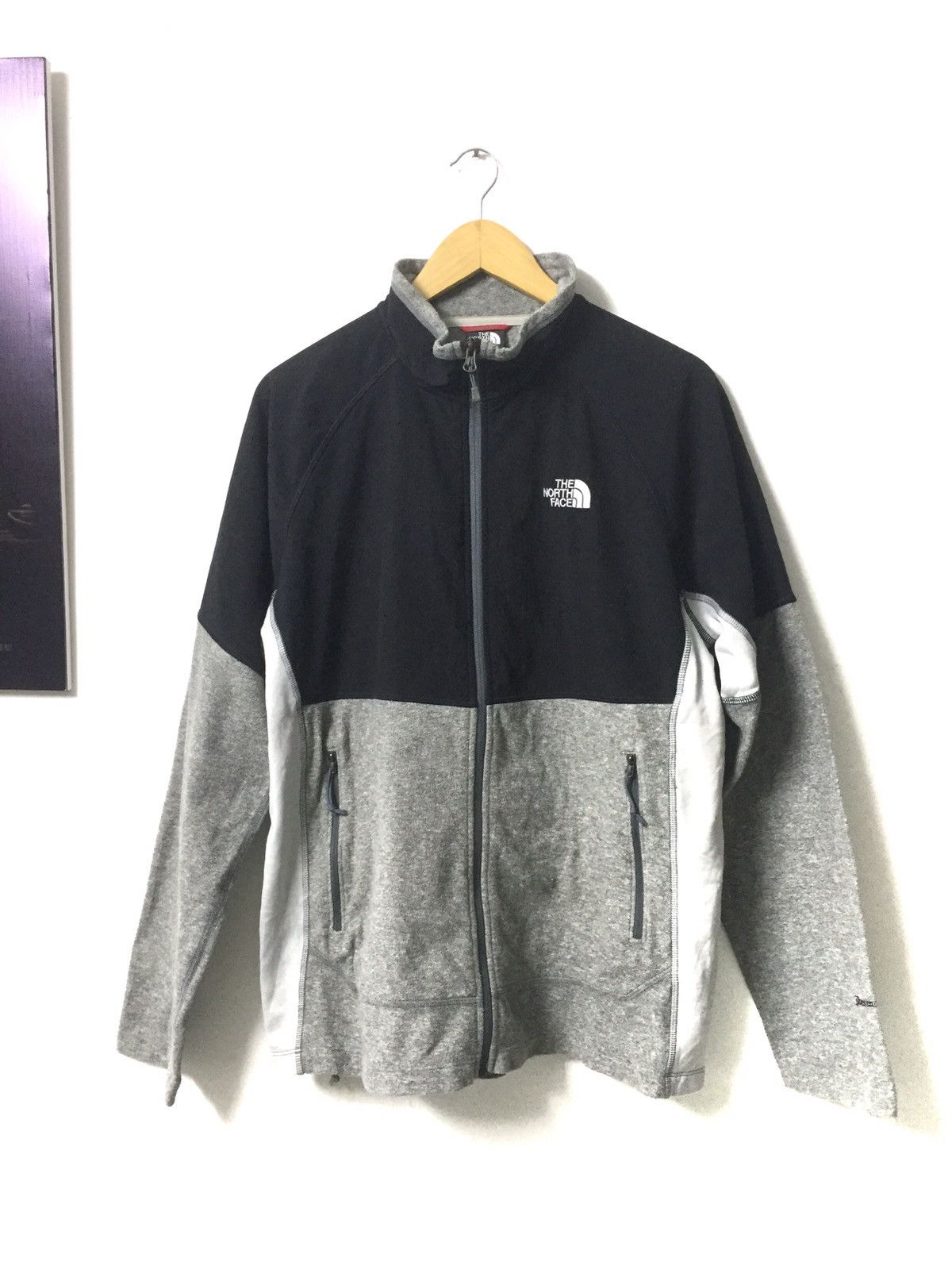 The North Face Flashdry Lightjacket
