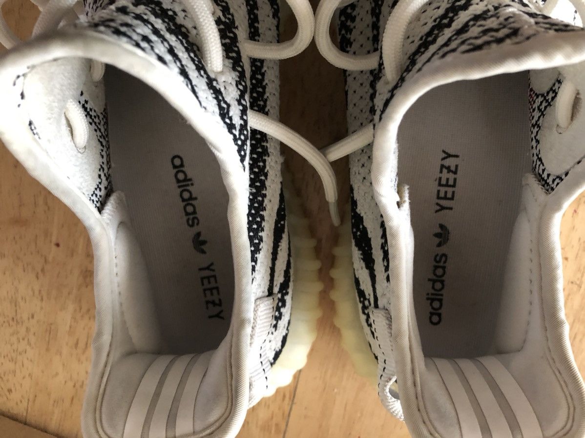 Adidas Yeezy Boost 350 V2 Zebra 2017 Size US 8 / EU 41 - 4 Thumbnail