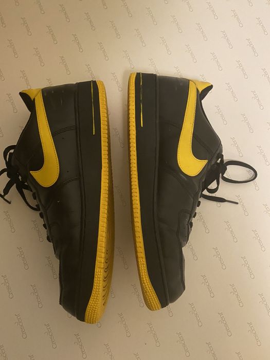 yellow and black forces