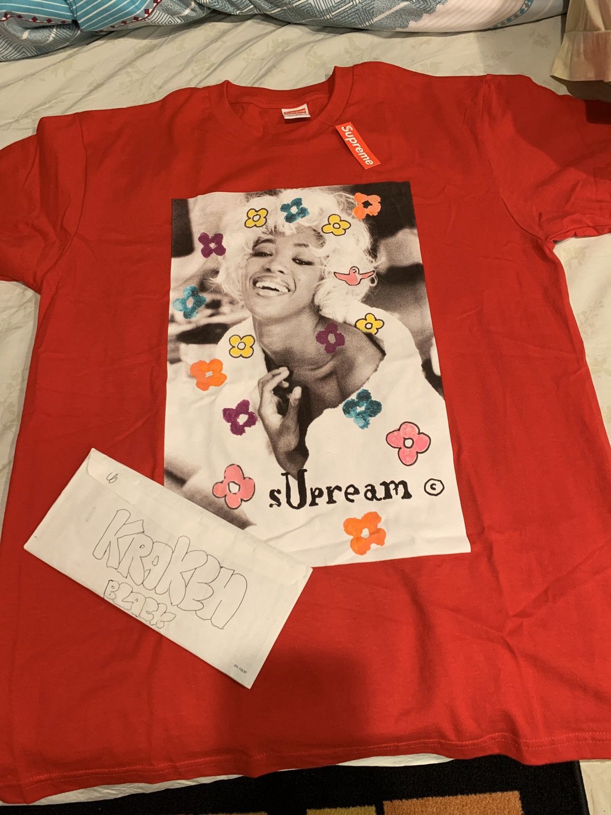 Supreme Naomi Tee | Grailed