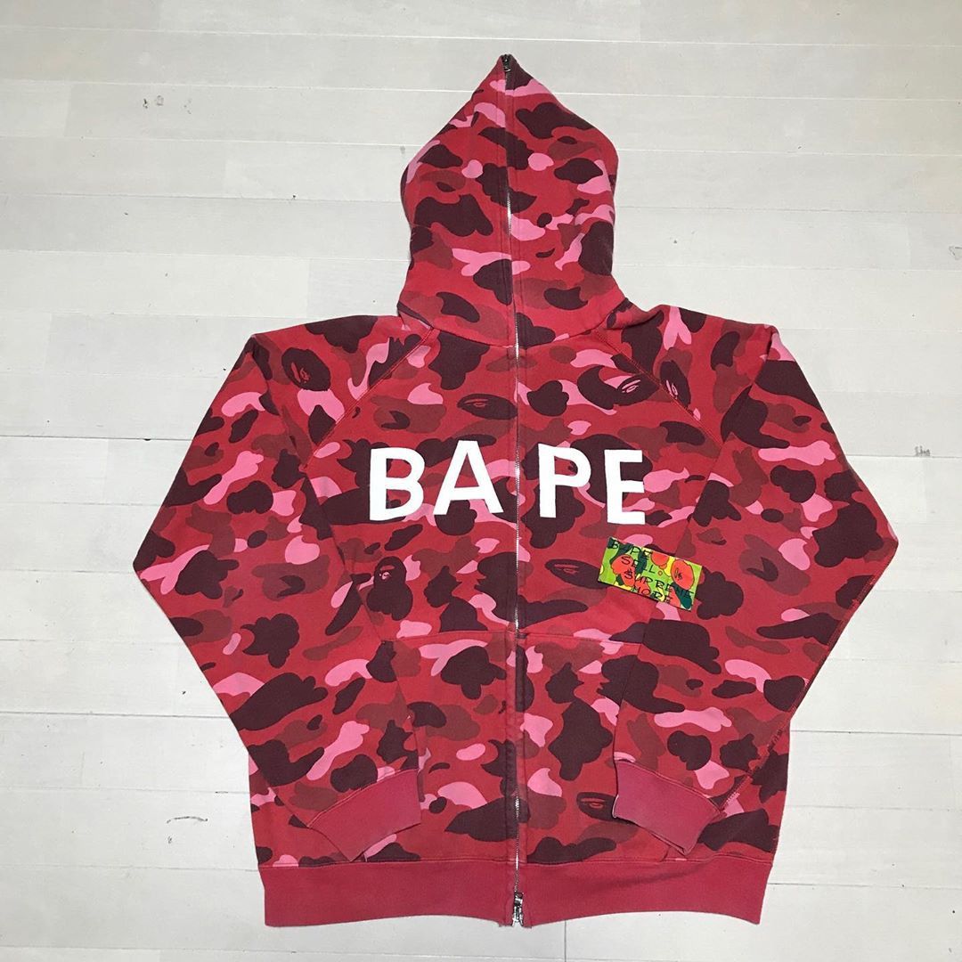 Bape BAPE Red camo Full zip hoodie Size US L / EU 52-54 / 3 - 1 Preview