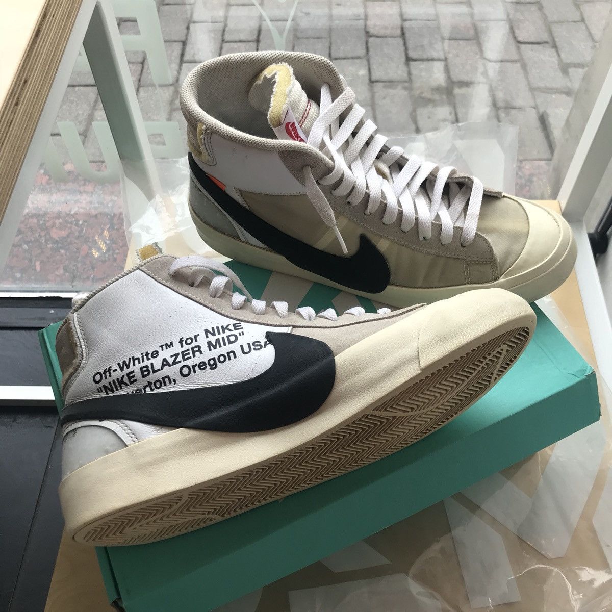 Nike × Off-White The Ten Blazer Mid by Virgil Abloh Ghost Size US 9.5 / EU 42-43 - 4 Thumbnail