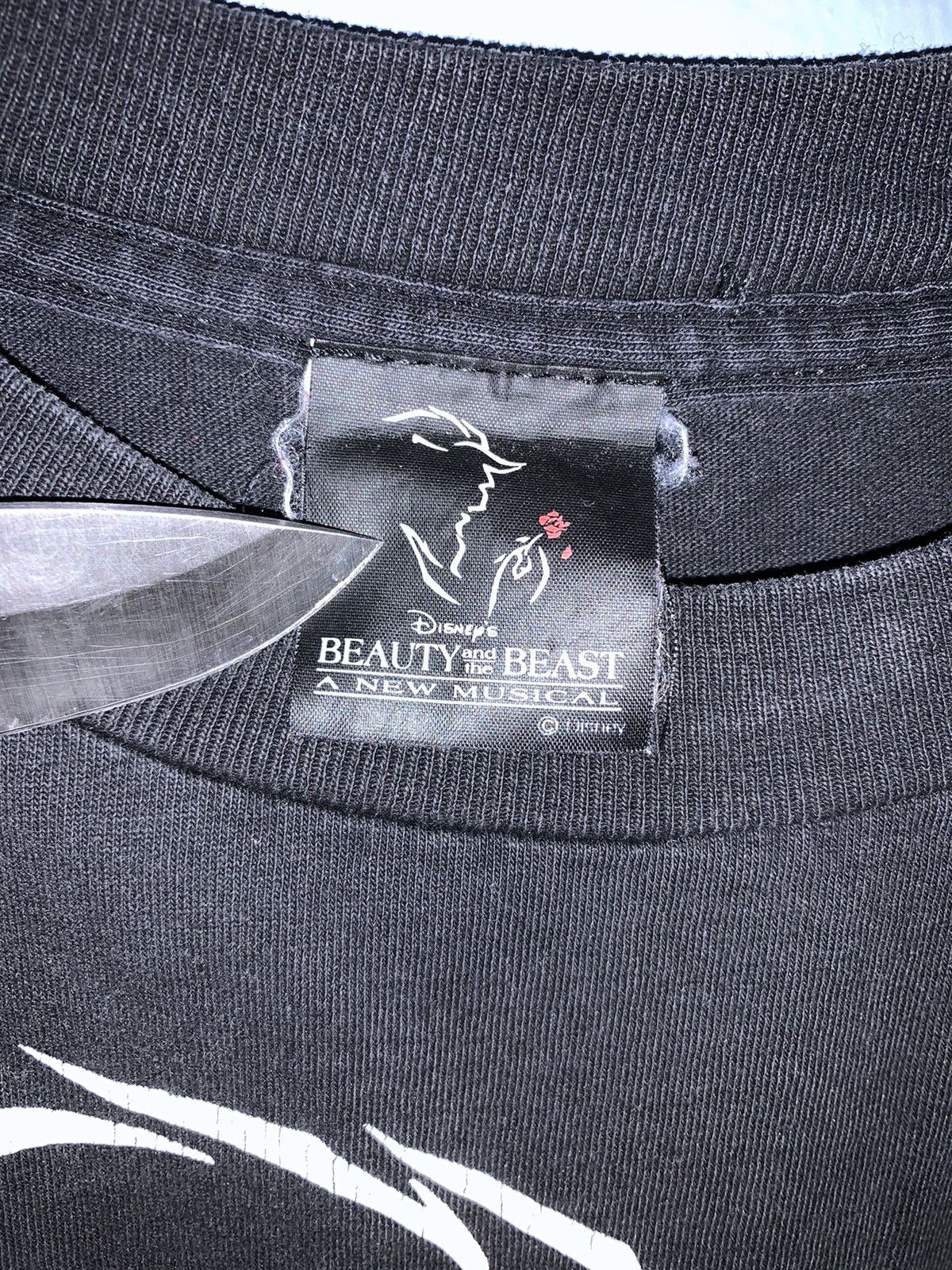 Vintage Vintage Beauty and the Beast Disney Movie T-Shirt Size US L / EU 52-54 / 3 - 4 Thumbnail