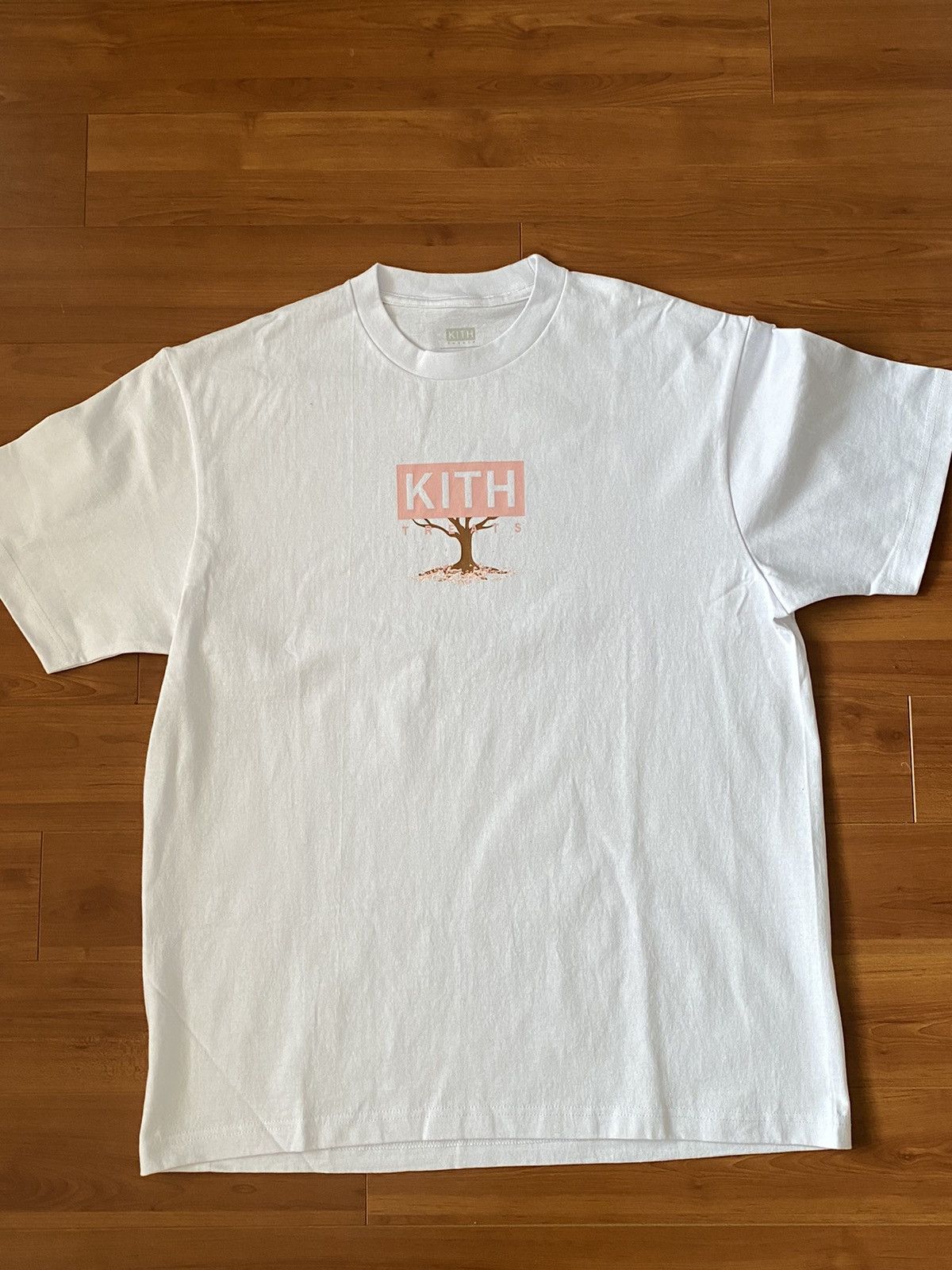 Kith KITH TREATS TOKYO THE HANAMI TEE WHITE SS19 Grailed