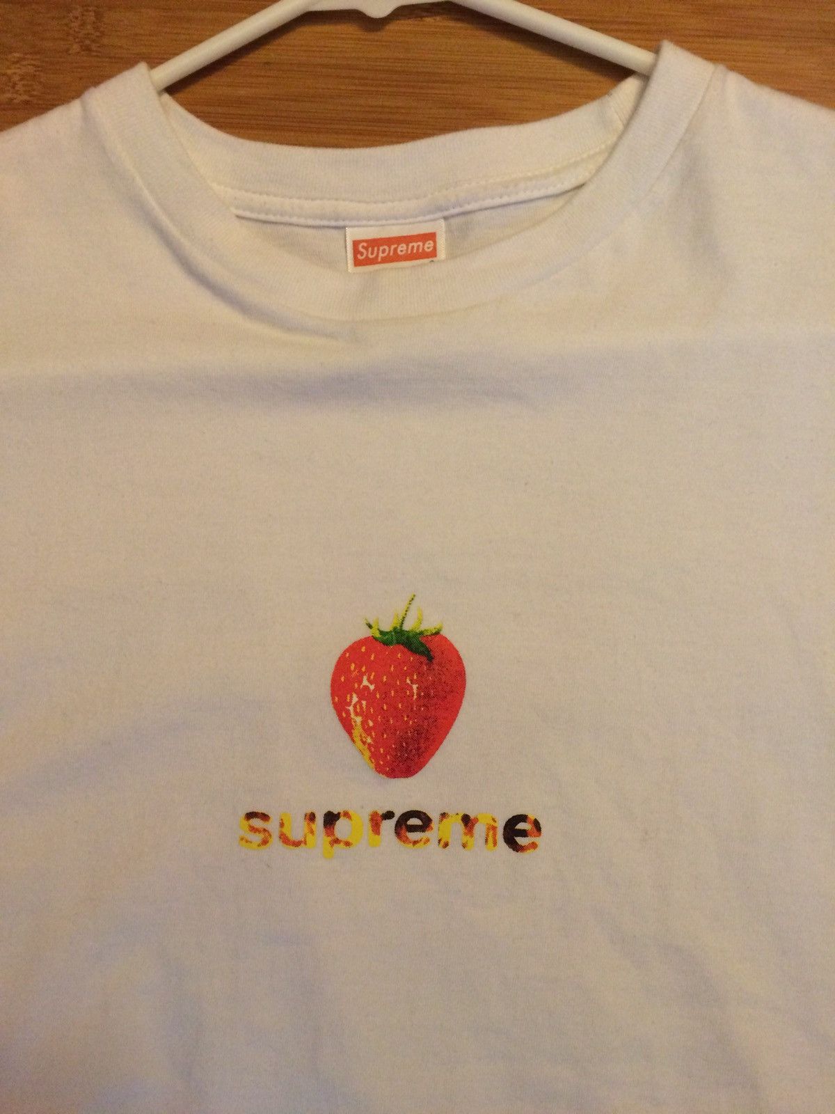 Supreme berry tee clearance