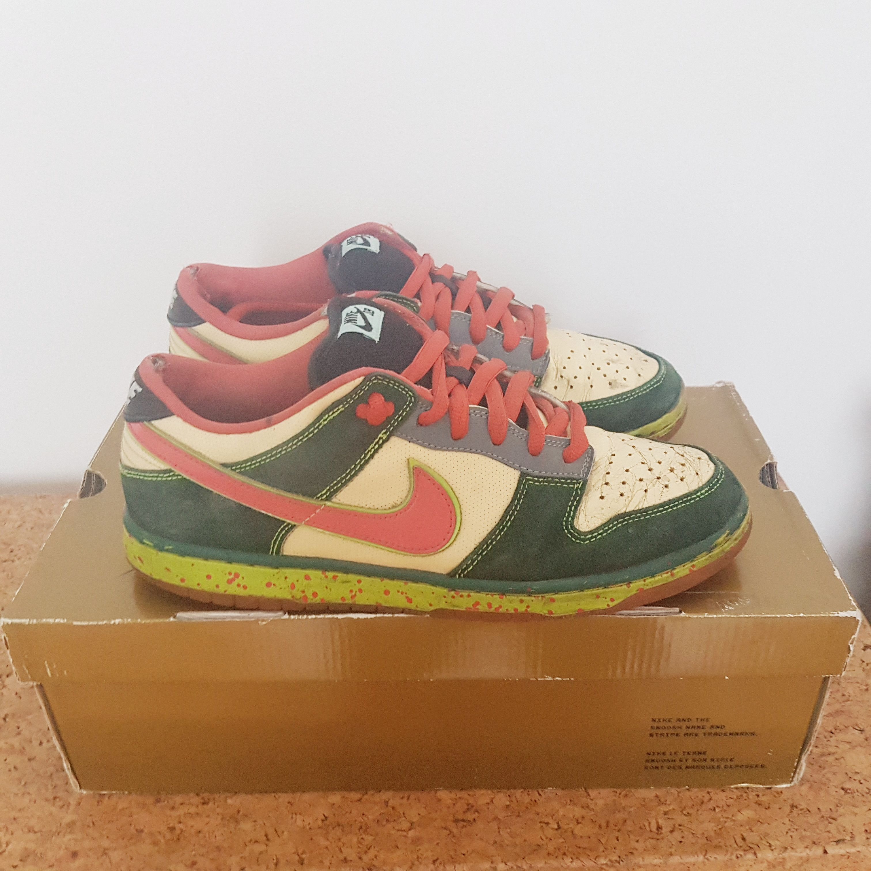 sb dunk mosquito