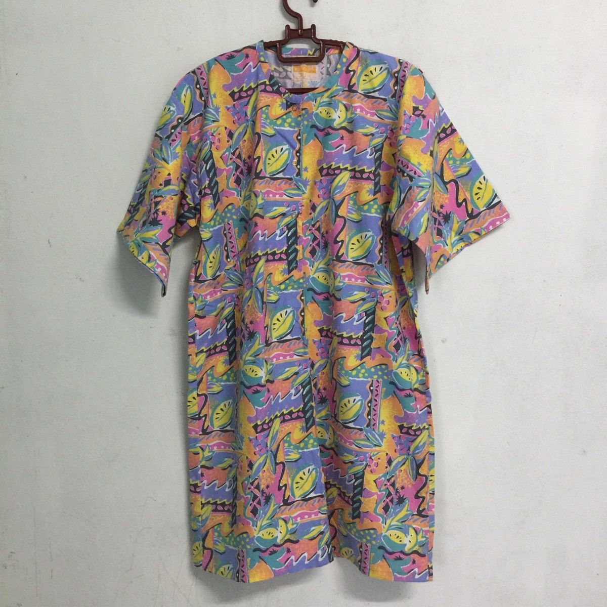 Japanese Brand Colourful half buttons long shirt Size US M / EU 48-50 / 2 - 1 Thumbnail