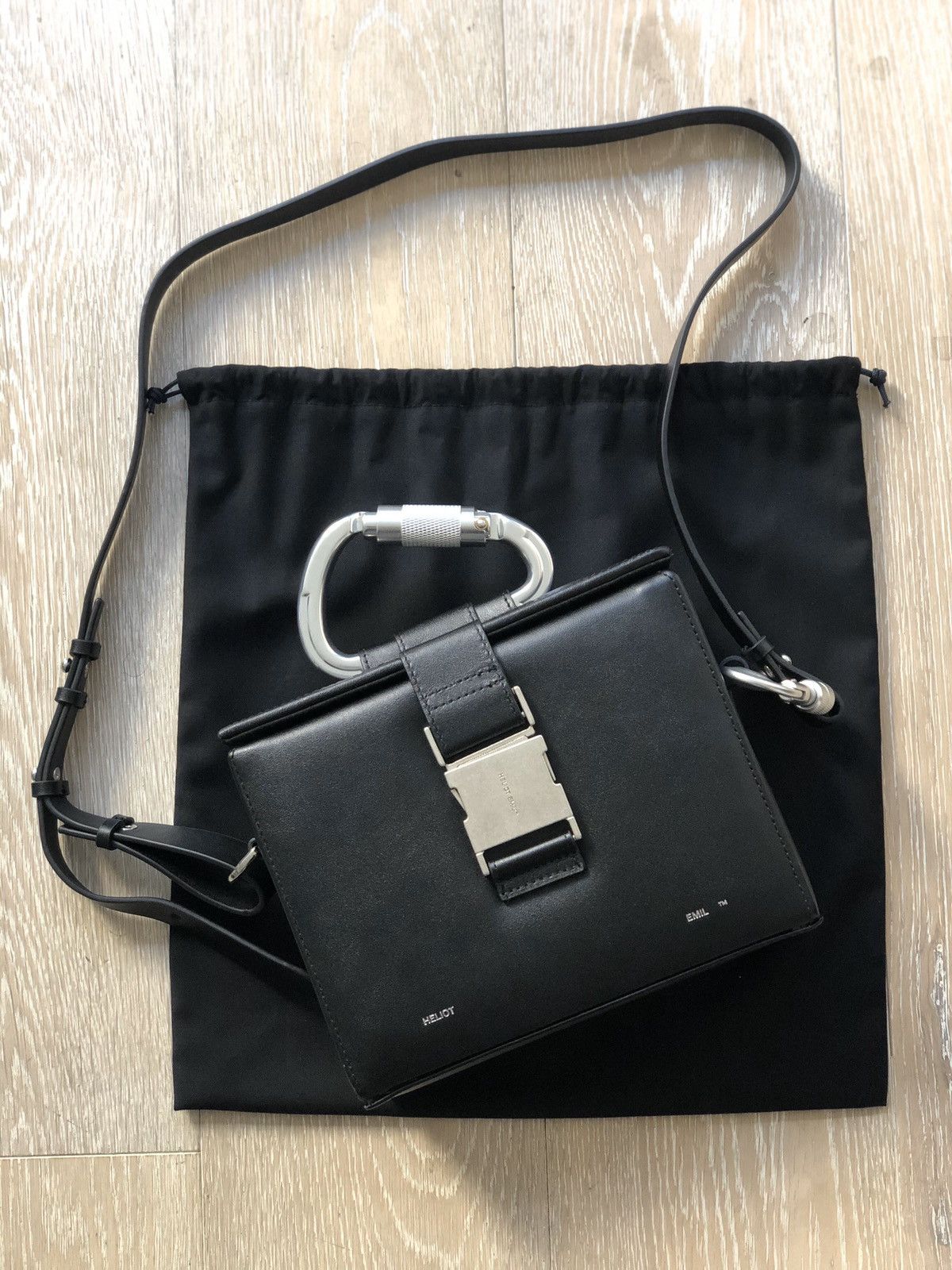 Heliot emil carabiner bag hotsell