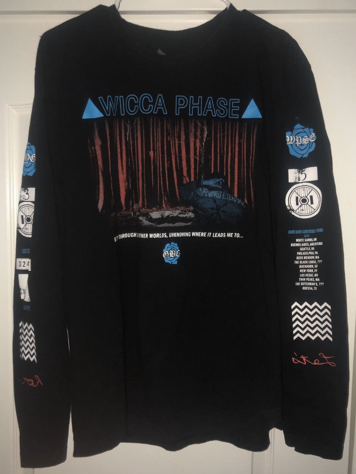 Wicca Phase Eternal Springs factory GBC Blue Rose Multiverse Tour L-Sleeve Shirt Medium