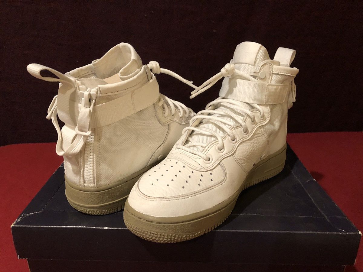 Air Force 1 SF mid Menswear